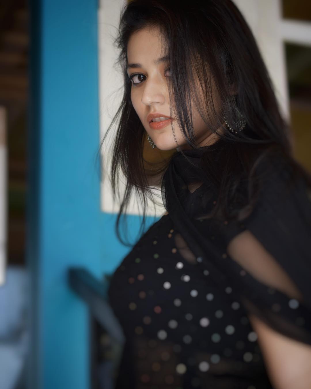 1080x1349 Priyanka Jawalkar Wallpaper