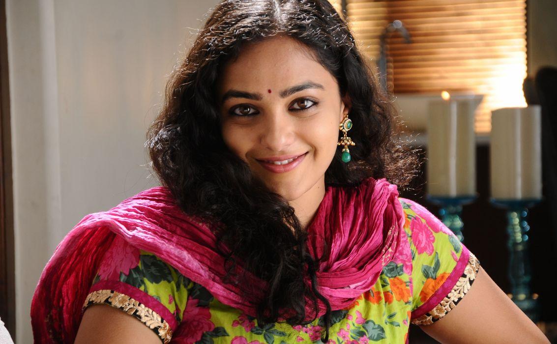 1133x700 Nithya Menon wallpaperx2639