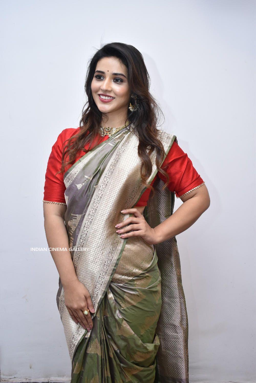1000x1497 Priyanka Jawalkar Actress Photo Stills Gallery