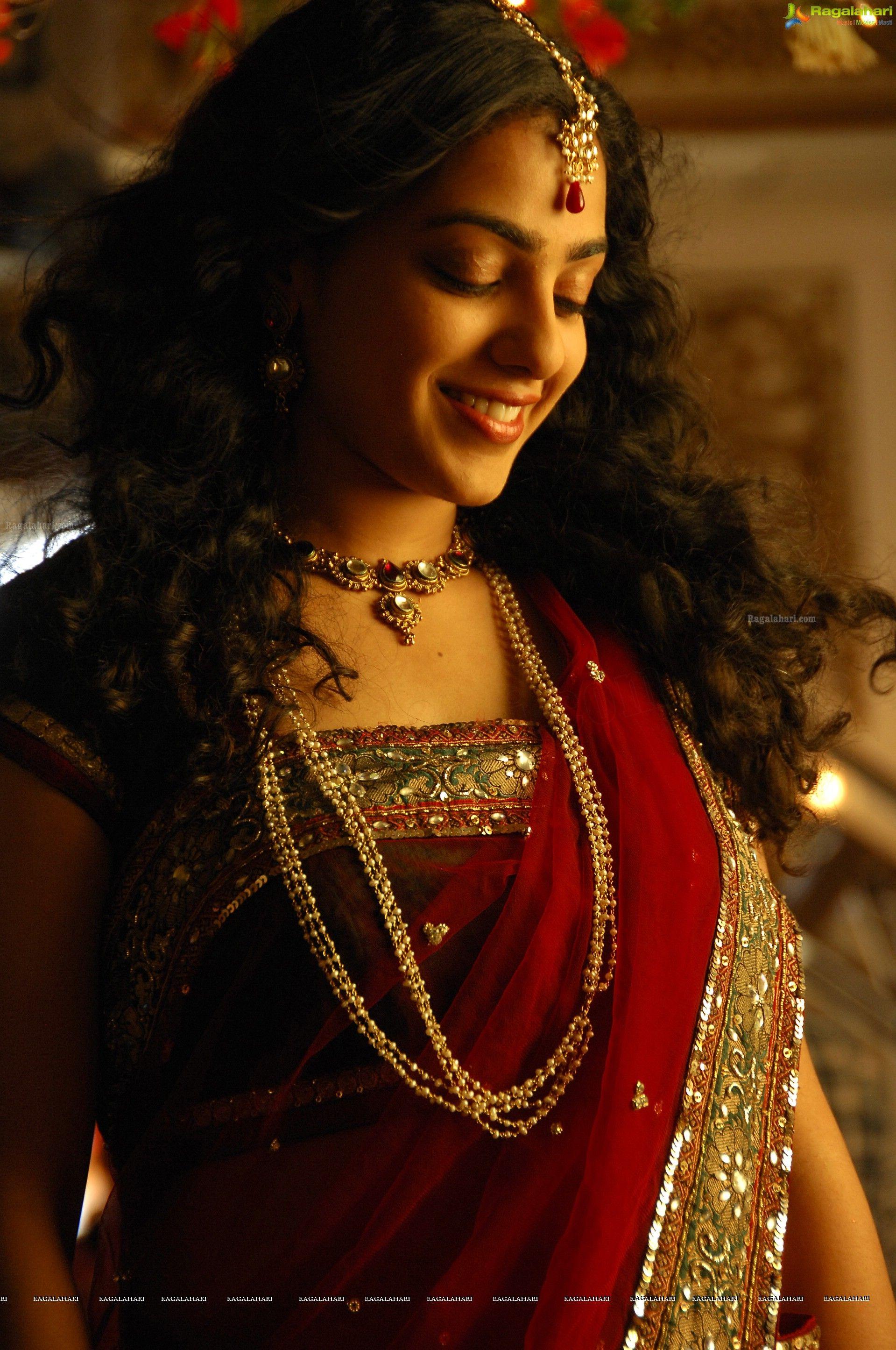 1919x2890 Nithya Menen Wallpaper & Background Download