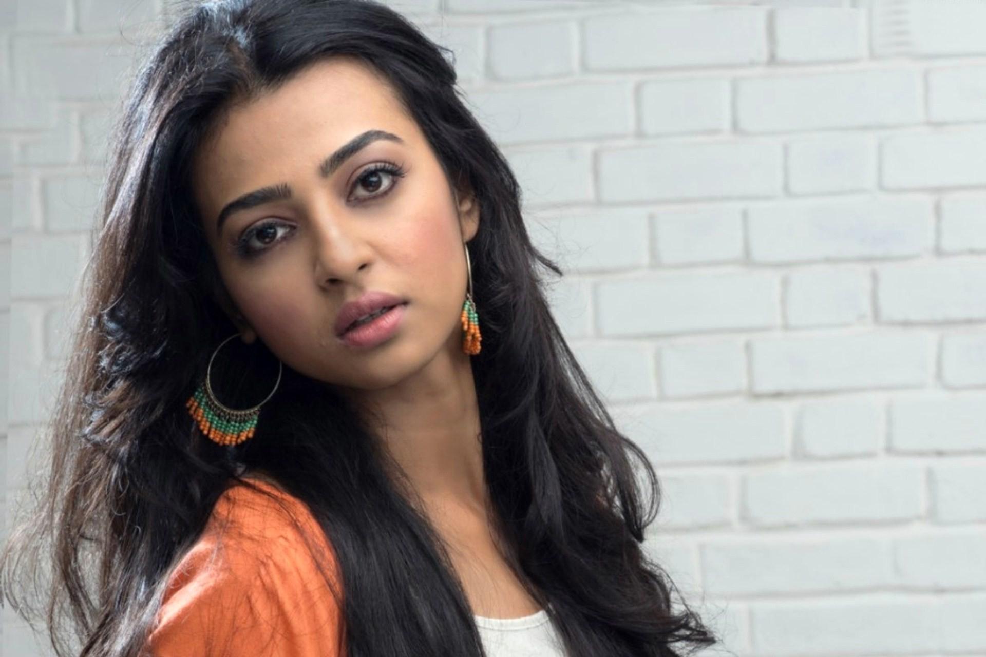 1920x1280 Beautiful Radhika Apte wide HD wallpaper. Wallpaper and Background