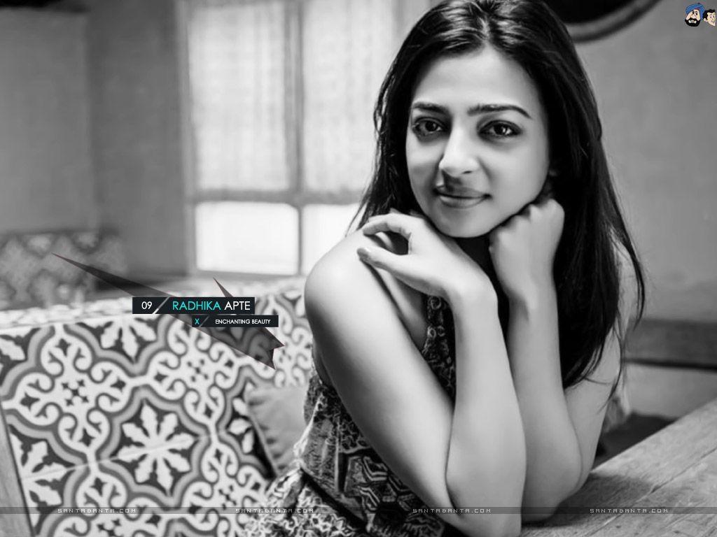 1024x768 Hot Bollywood Heroines & Actresses HD Wallpaper I Indian Models