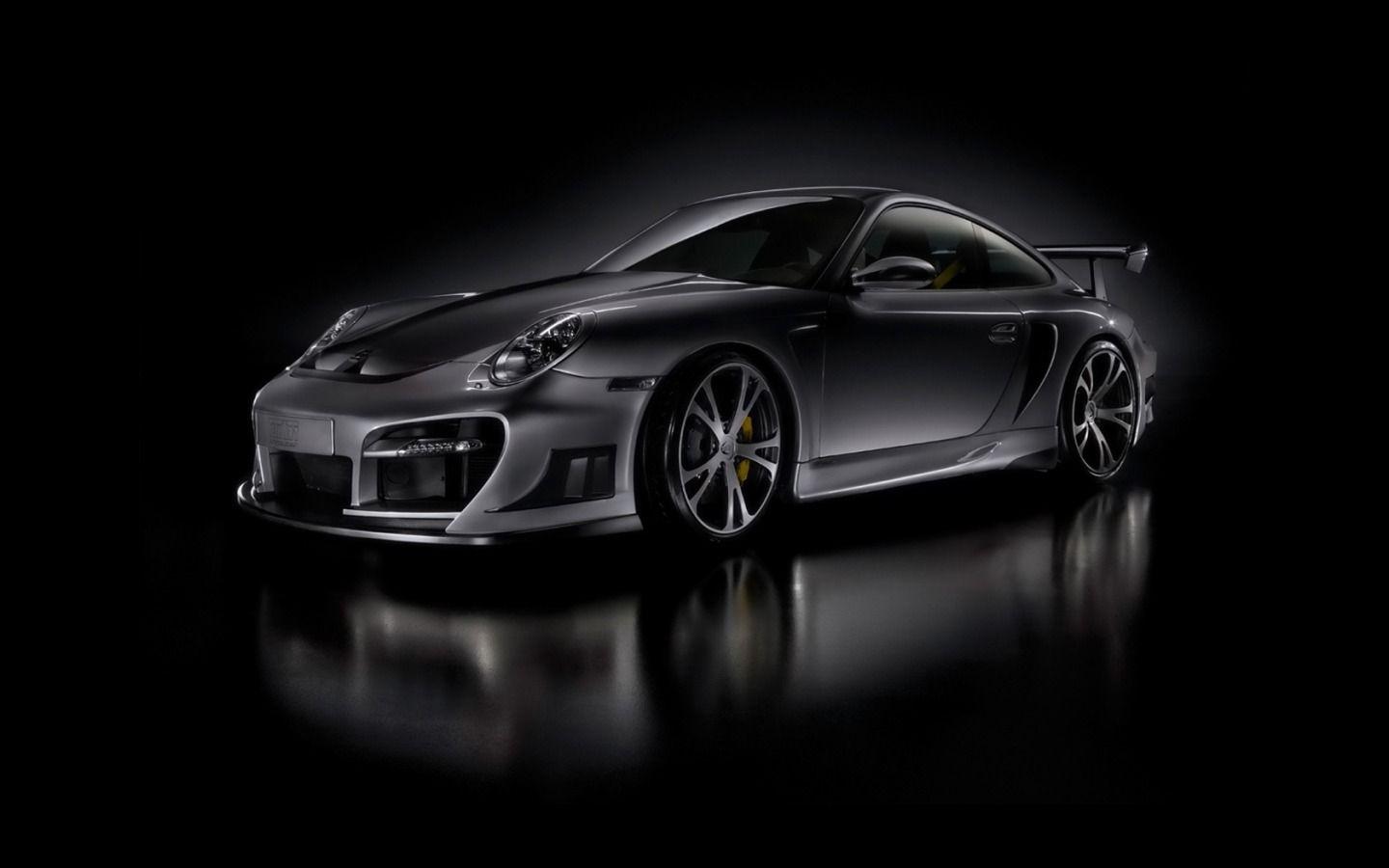 1440x900 Car Black Background