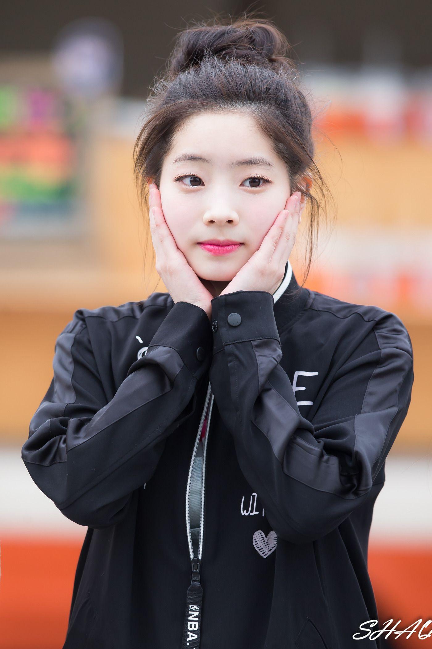 1400x2100 Kim Dahyun Android IPhone Wallpaper KPOP Image Board