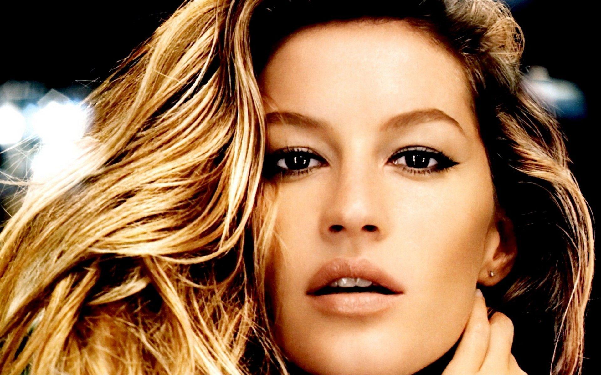 1920x1200 Gisele Bundchen Wallpaperx1200