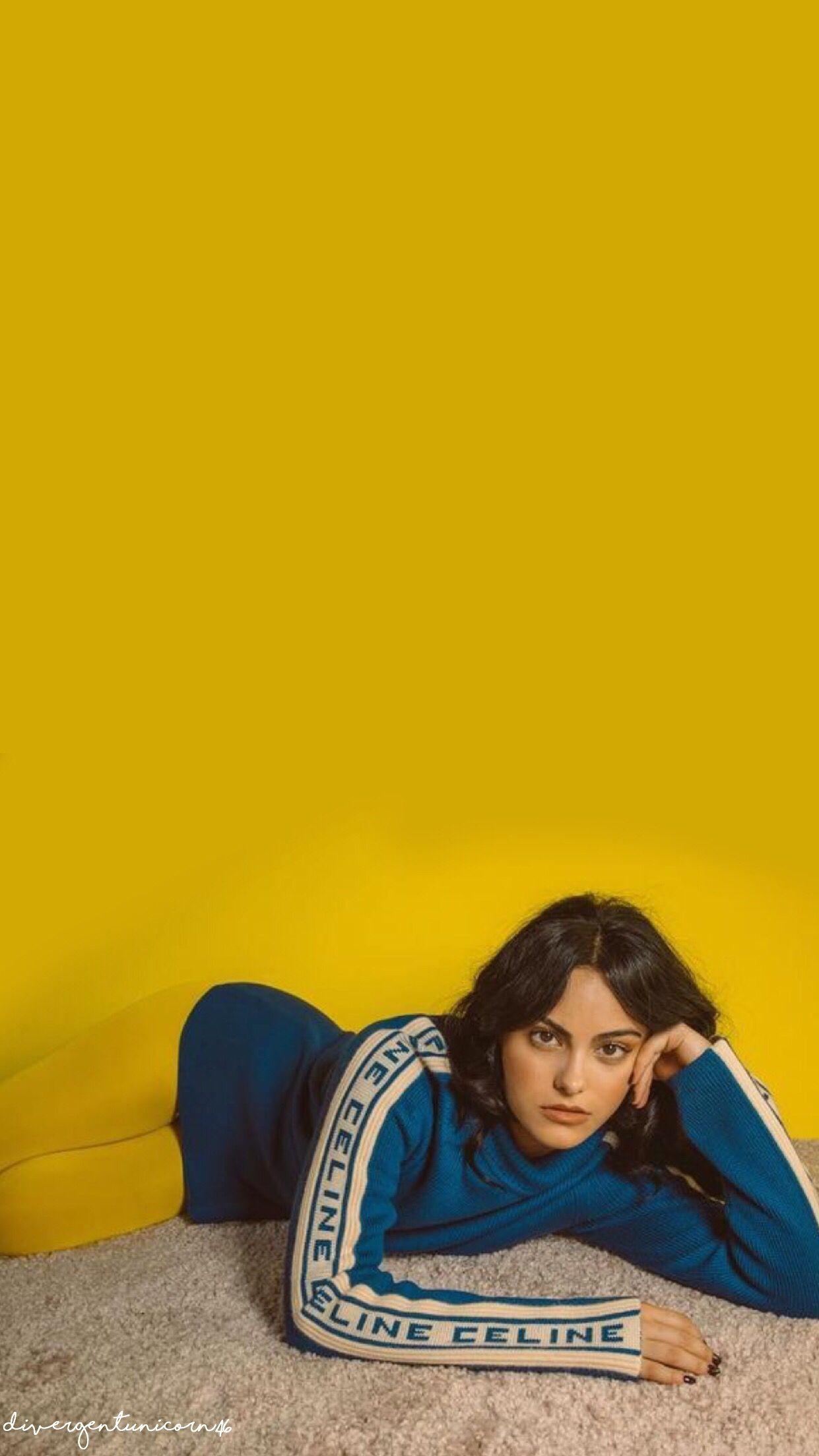 1241x2208 Camila Mendes lockscreen