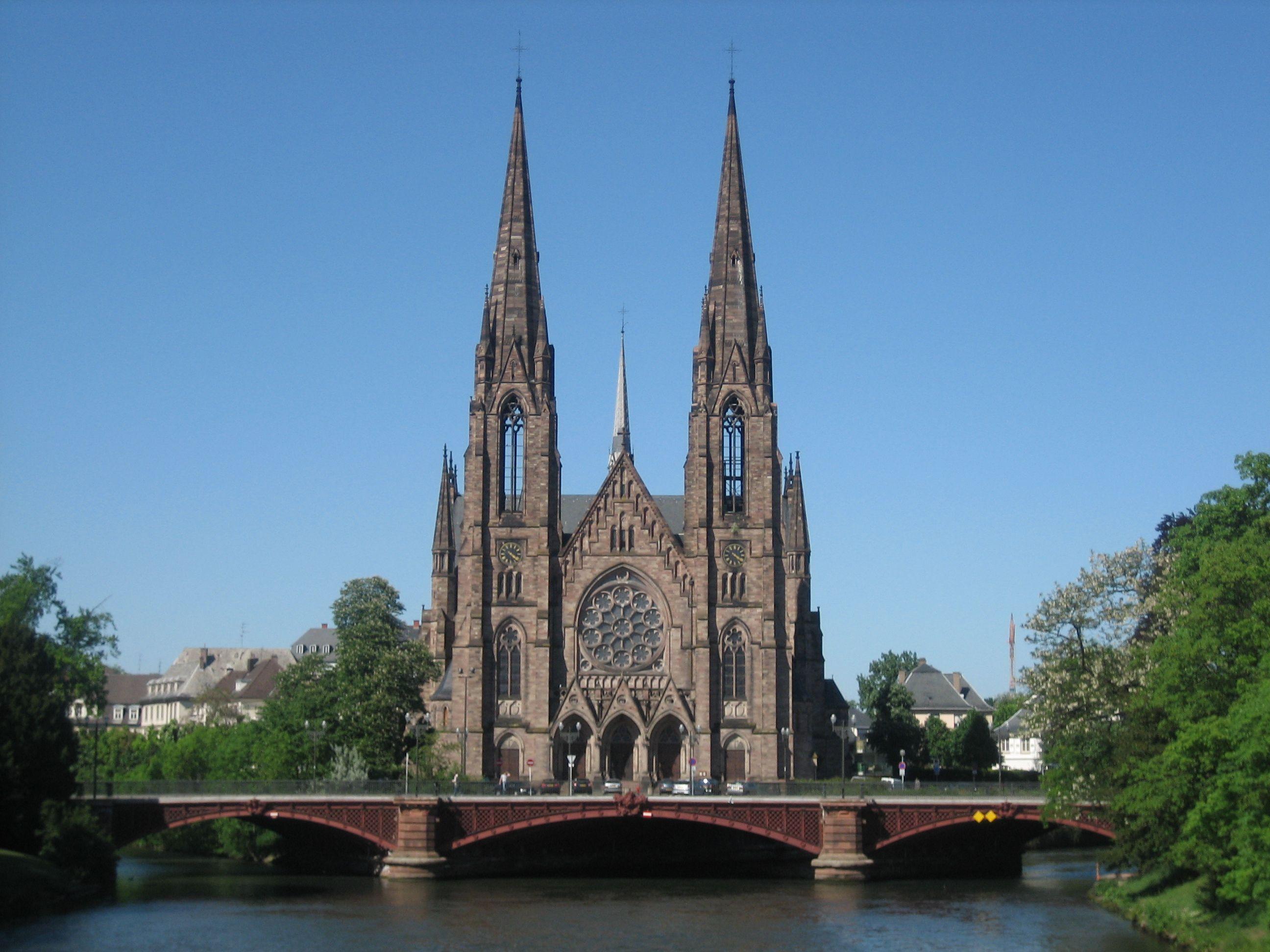 2592x1944 Strasbourg Wallpaper