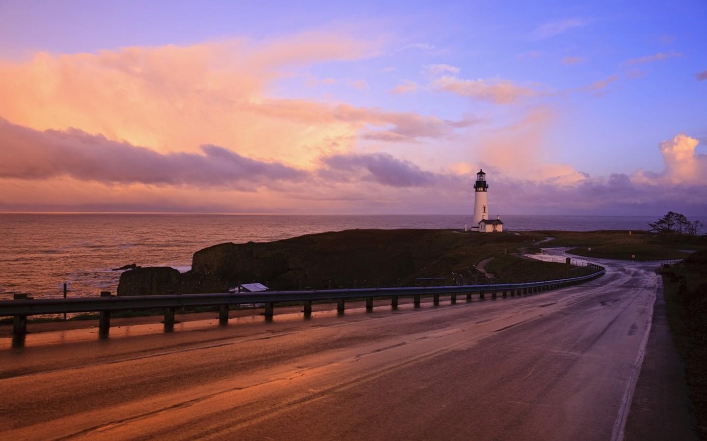 1440x900 Oregon Coast Highway and Lighthouse 30017 Wallpaper