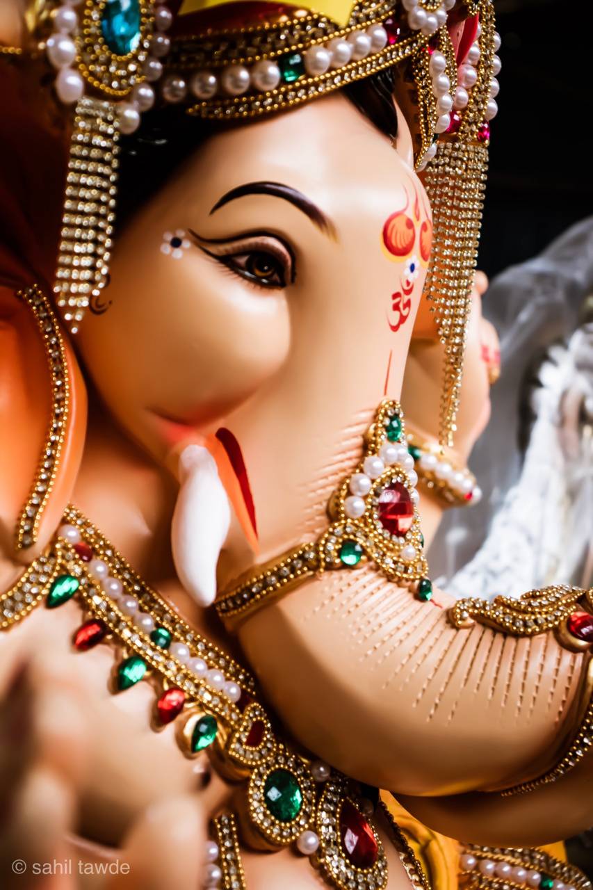 2,900+ Ganpati Bappa Photos Stock Photos, Pictures & Royalty-Free Images -  iStock