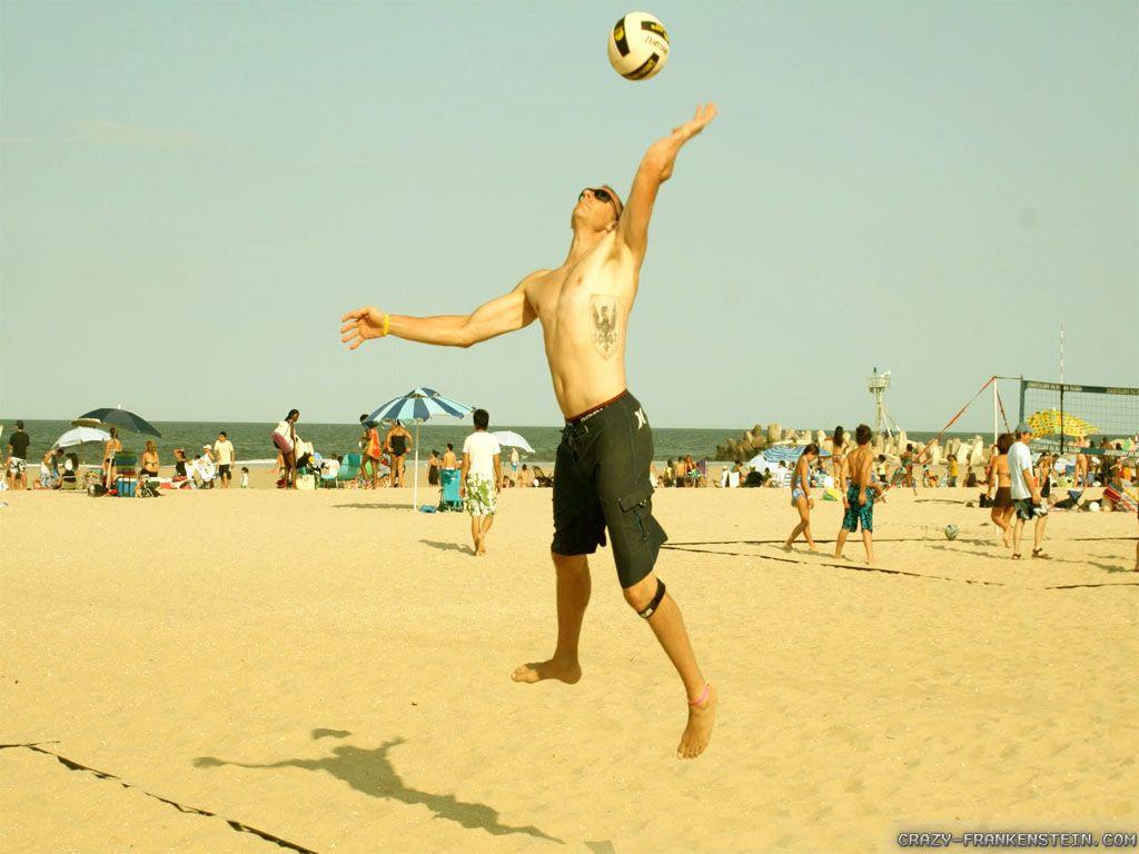 1024x768 Summer Games wallpaper
