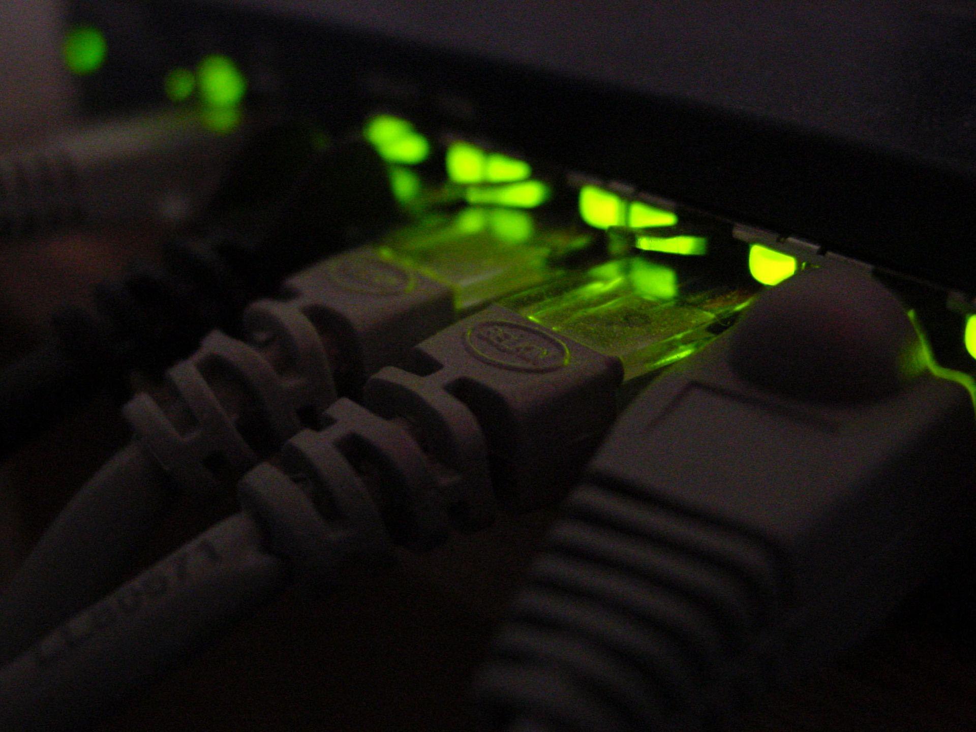 1920x1440 Is Your Home Network Getting the Job Done?