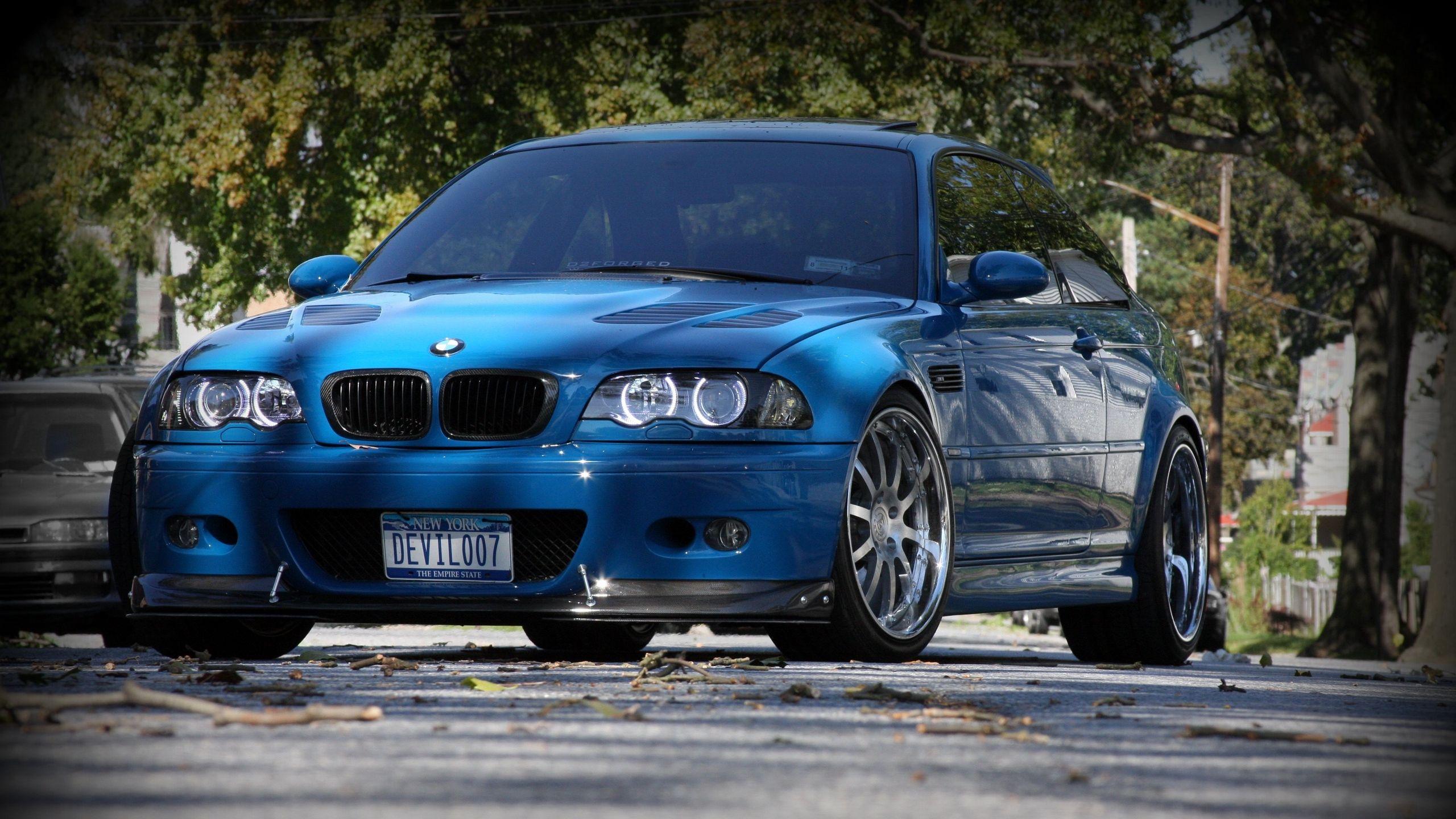 2560x1440 Download wallpaper 2560x1440 bmw, m e blue, front view