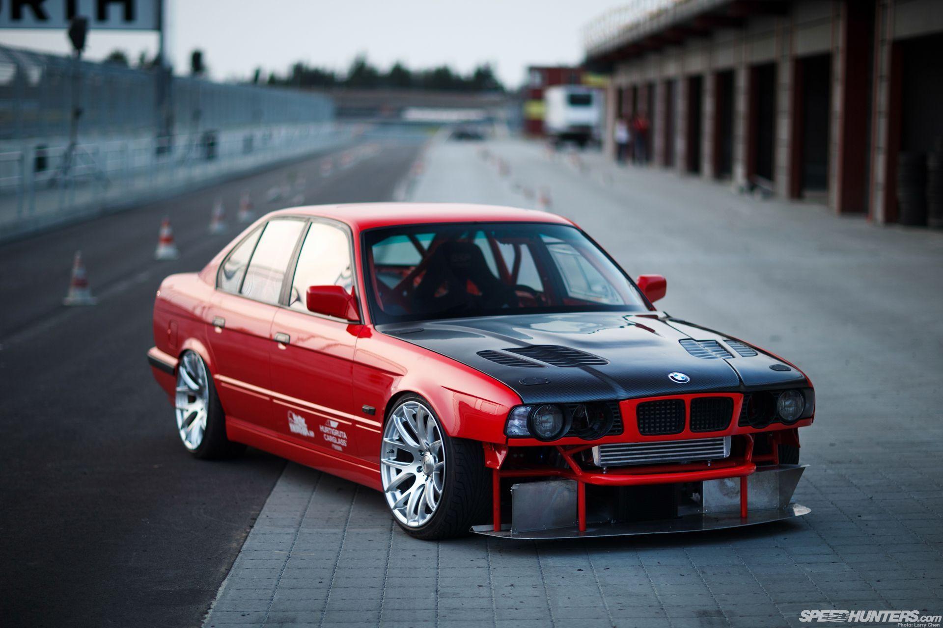 Classic BMW Wallpapers - Top Free Classic BMW Backgrounds - WallpaperAccess