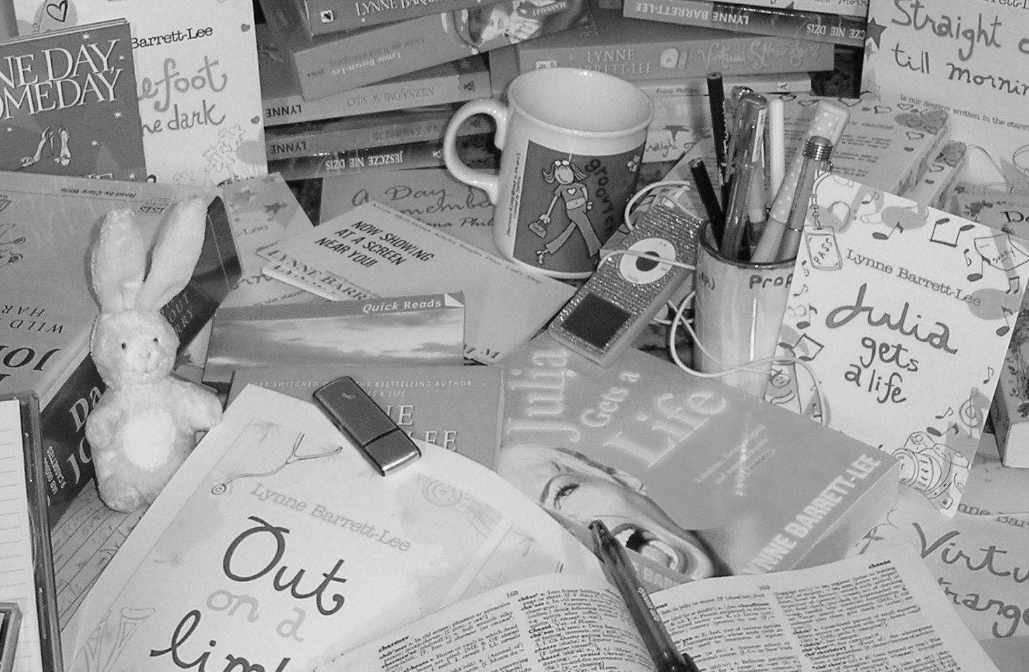 1469x960 Journalism Background. Journalism