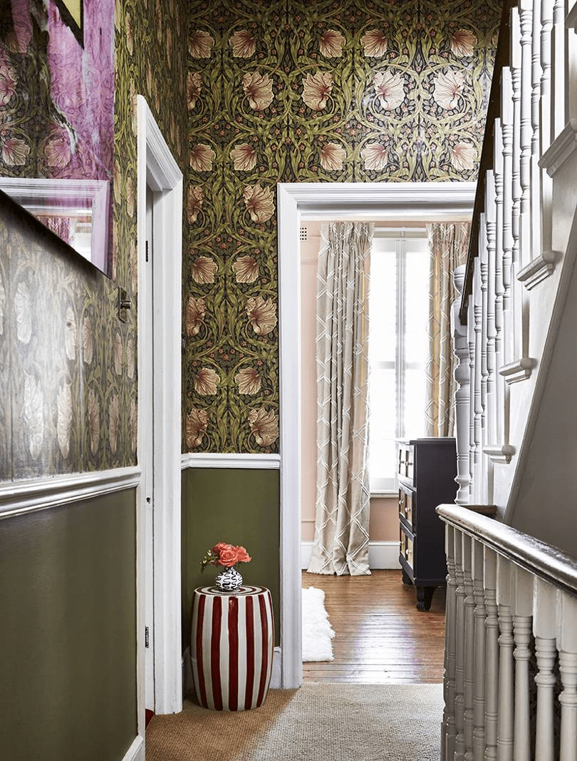 810x1067 Journalist Pandora Sykes' London home. Home wallpaper, Morris