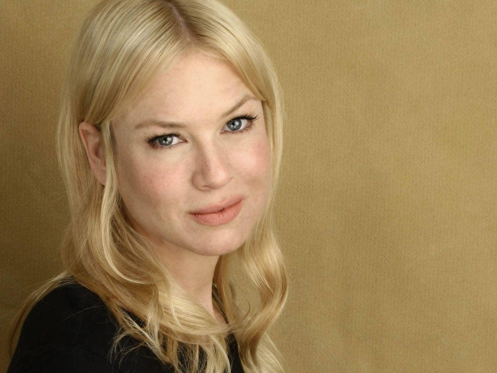 1600x1200 Pack.41: Renee Zellweger Wallpaper (1600x1200)