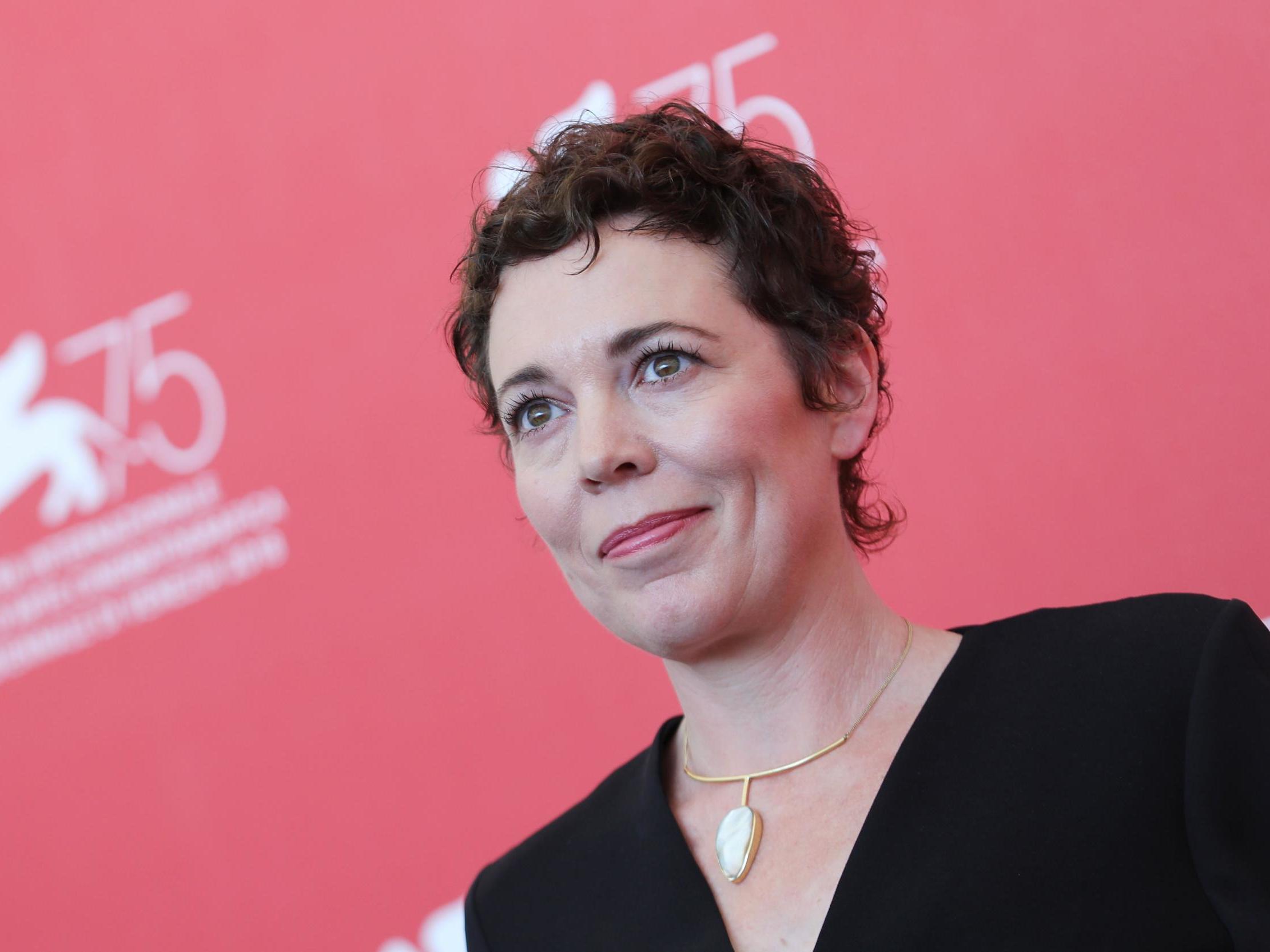 2221x1666 Olivia Colman: 'If someone doesn't like me because of the size