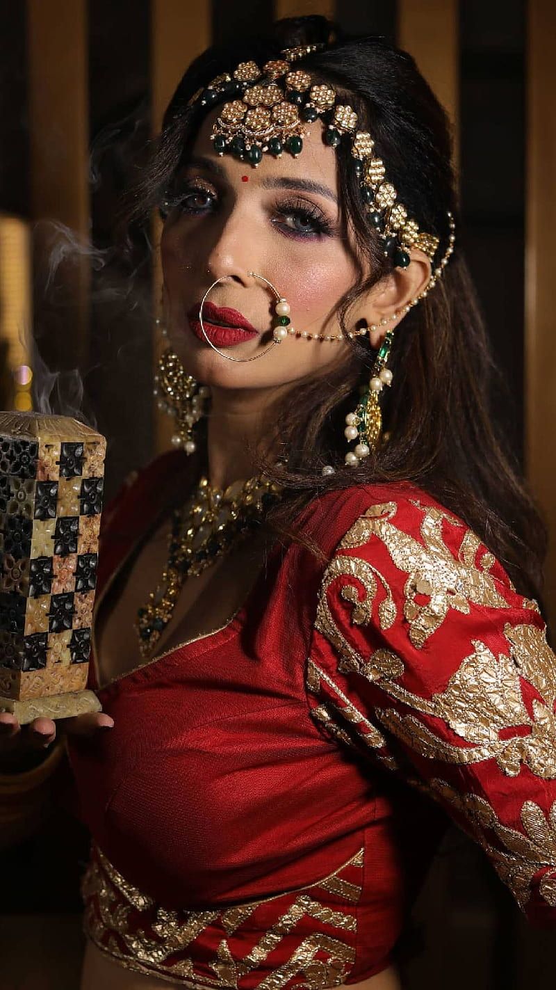 800x1423 Heena panchal, model, marathi actress, HD phone wallpaper
