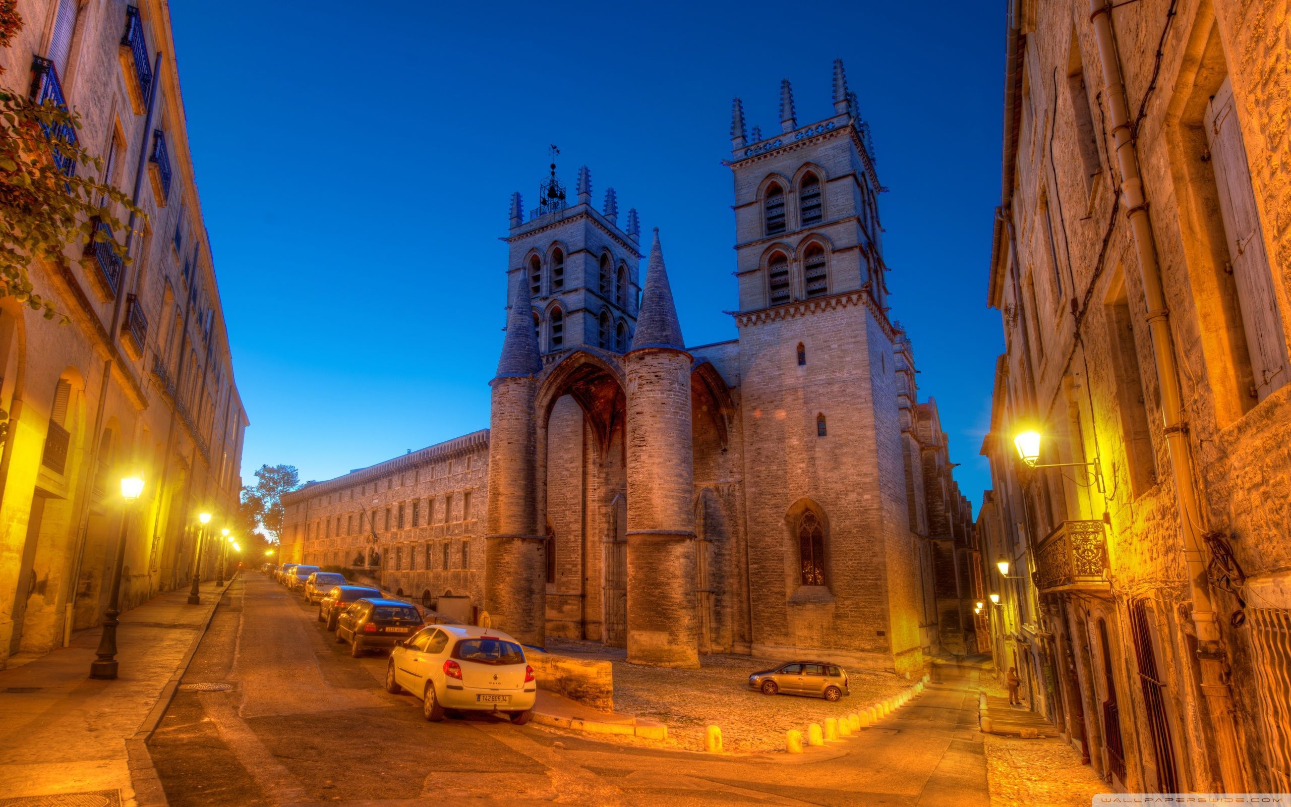 2560x1600 Montpellier France 4K UHD Wallpaper for UltraHD Desktop and TV : Widescreen and UltraWide Display : Dual Monitor : Smartphone and Tablet Devices