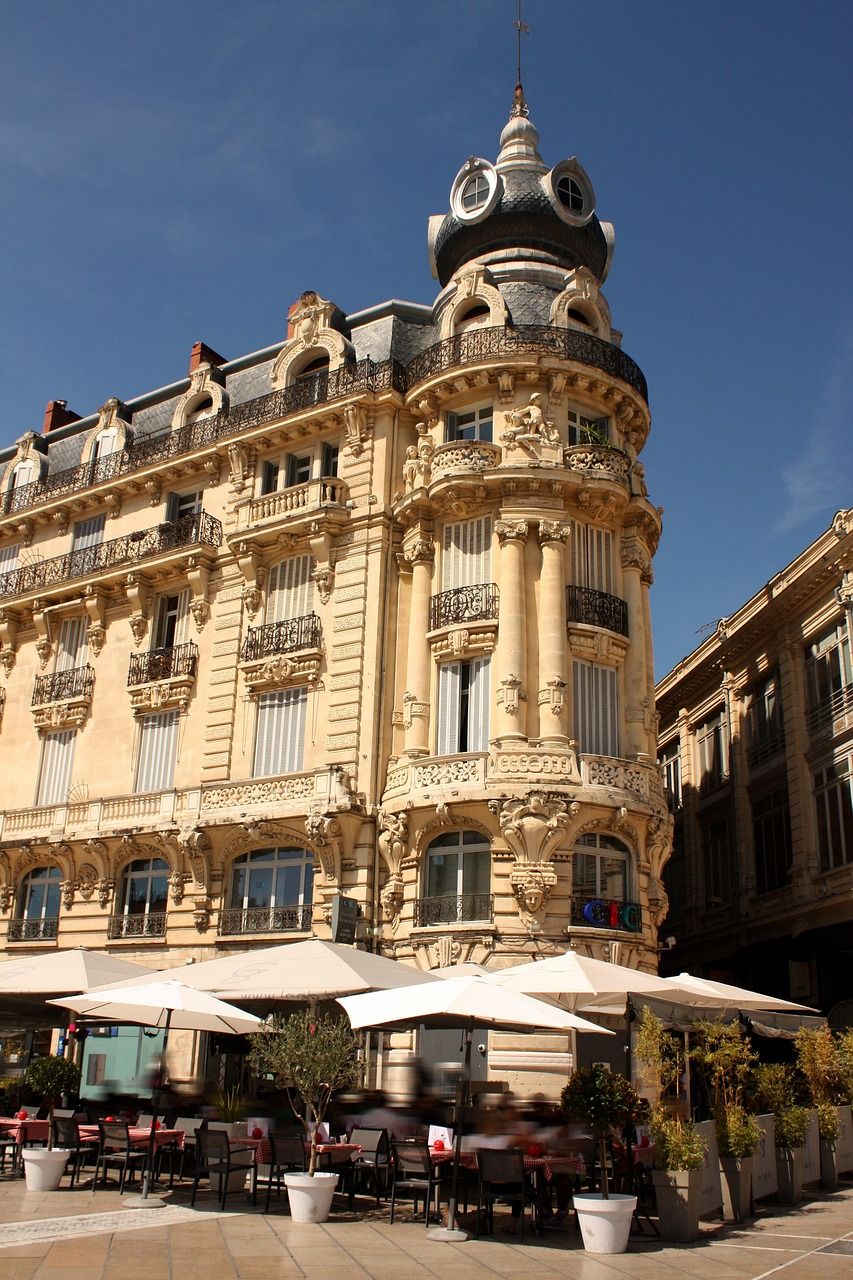 853x1280 Montpellier Facade Building