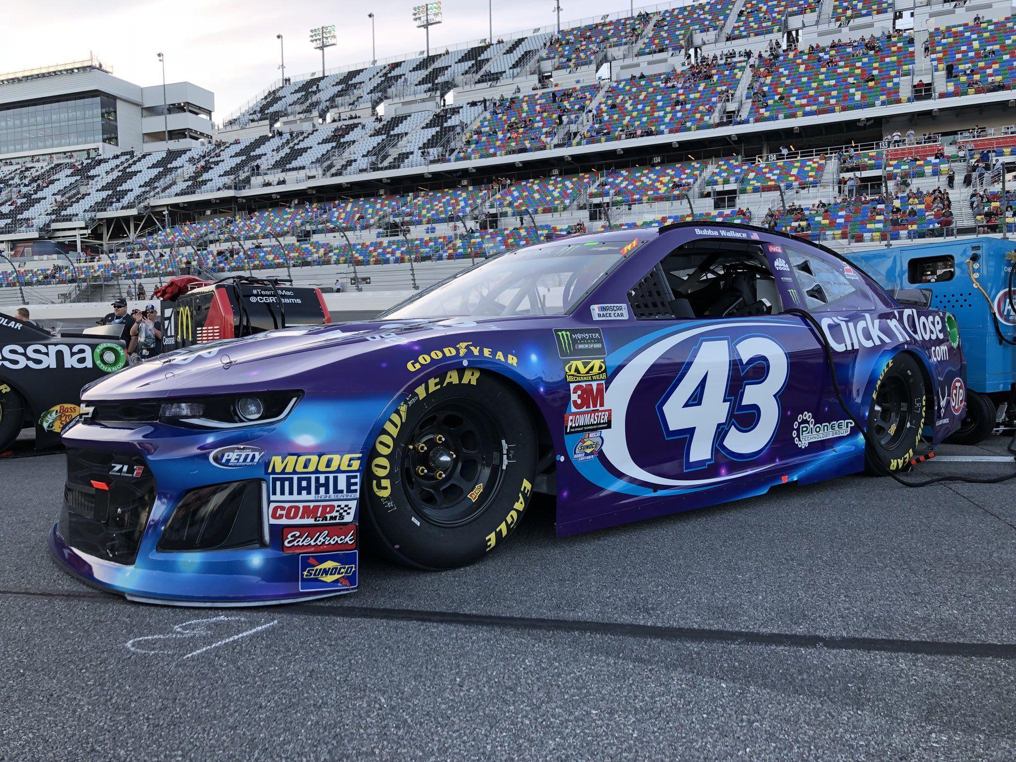2048x1536 NASCAR to rock