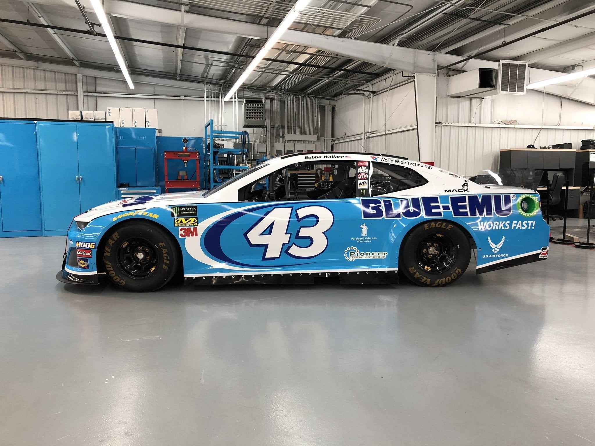2048x1536 Bubba Wallace: Blue Emu (will Be Used At Bristol)