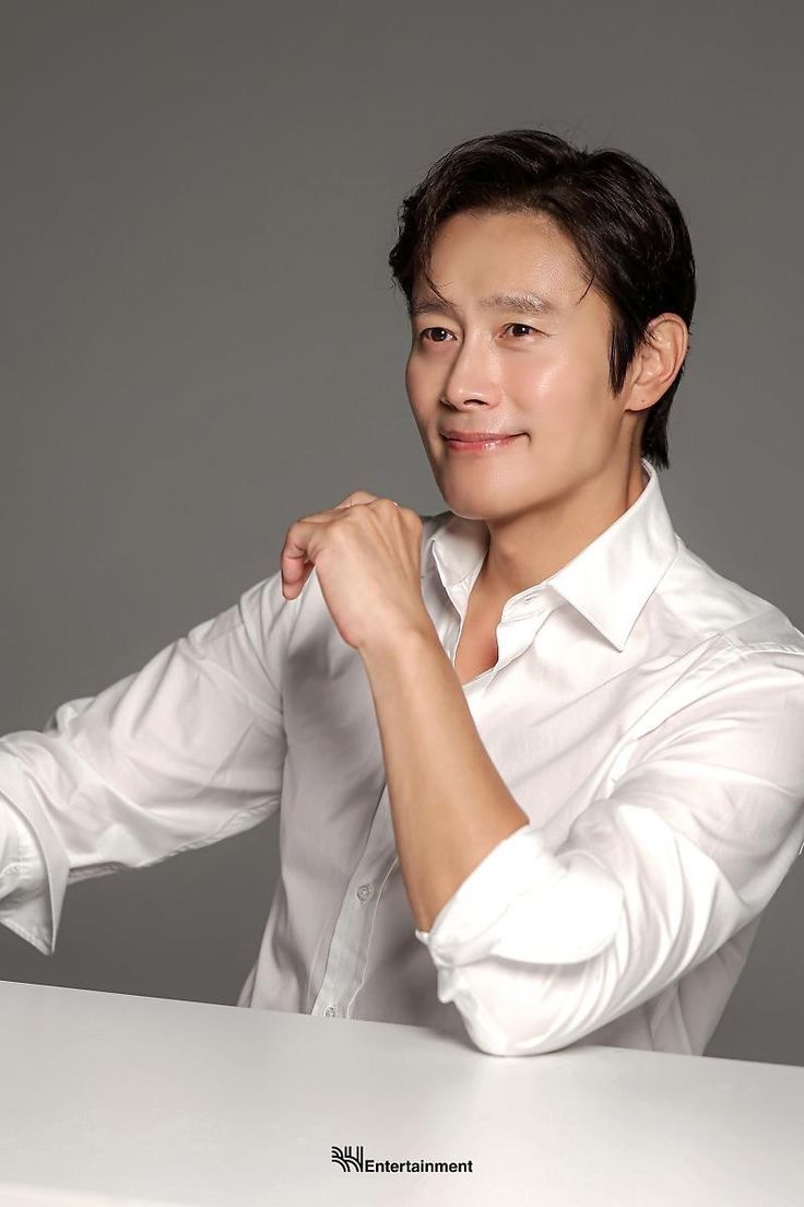736x1104 Pin oleh Regina Leon di Guardado rápido di 2025. Aktor korea, Aktor, Gambar pacar