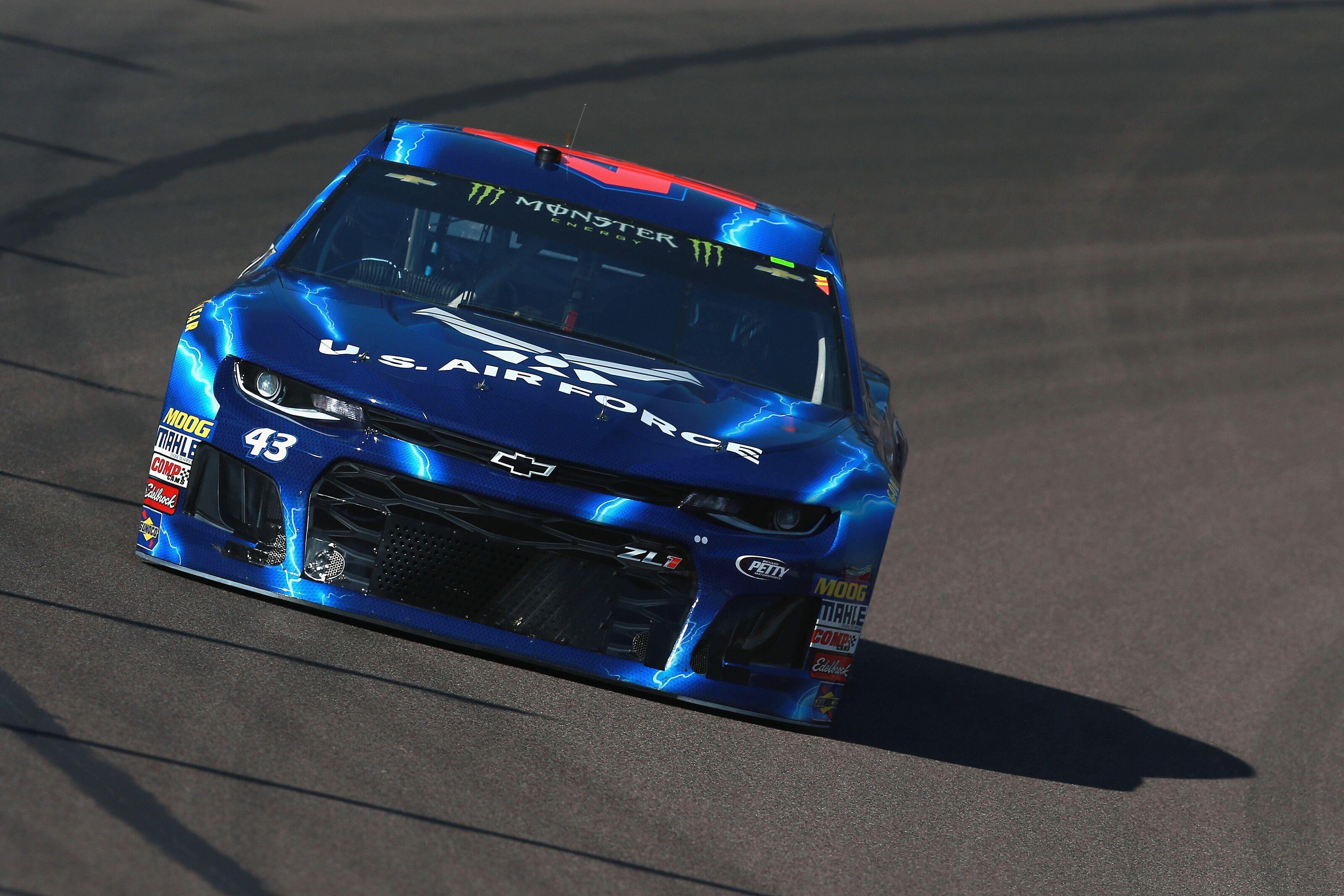 3200x2133 NASCAR Cup Series Driver Power Rankings After 2018 Can Am 500