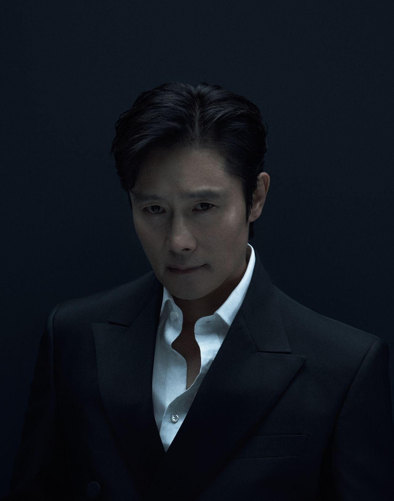 1280x1629 Lee Byung Hun Discusses Assuming 3 Identities In 'Squid Game' Season 2 Korea Herald