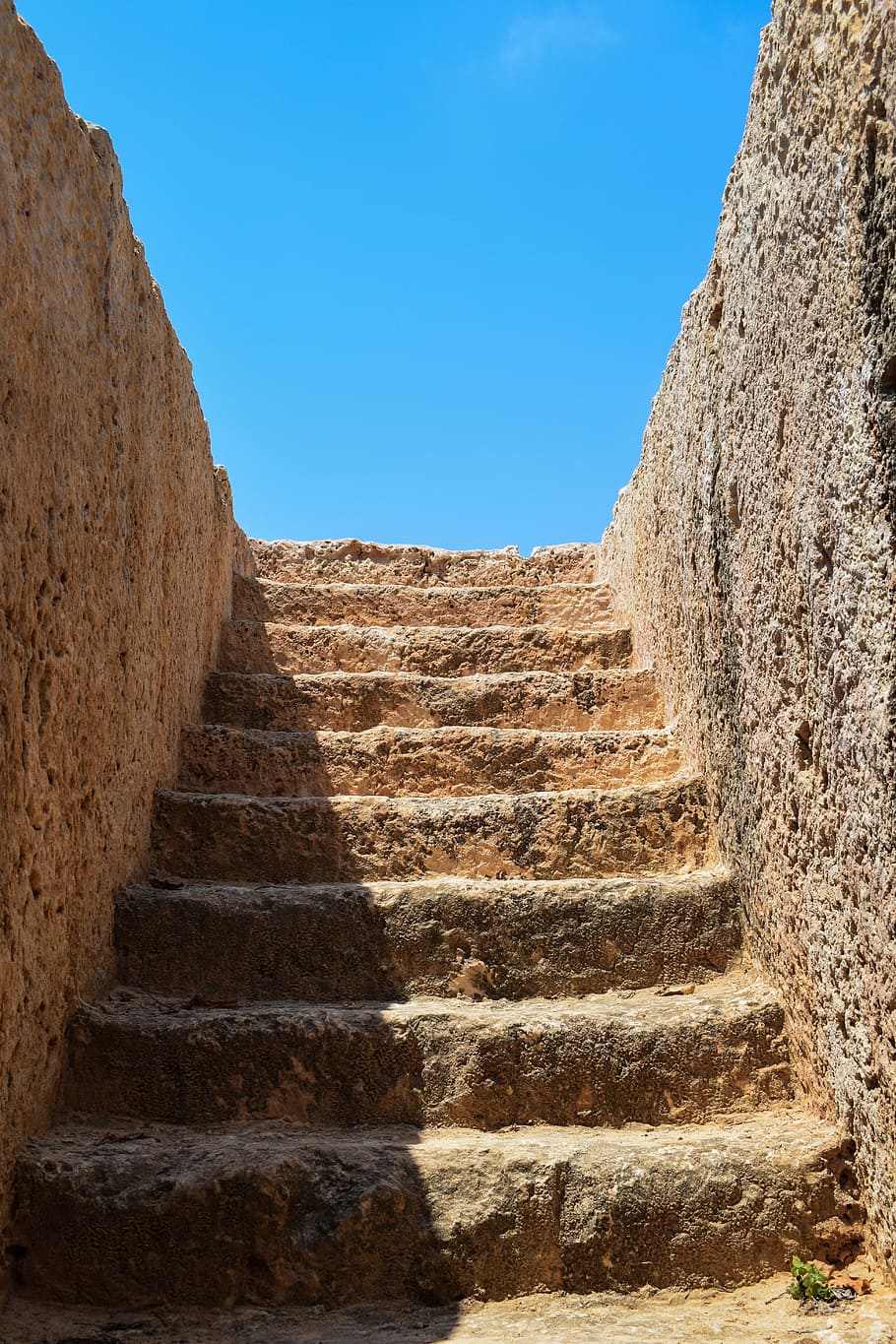 910x1365 HD wallpaper: brown stone staircase under clear blue sky, cyprus
