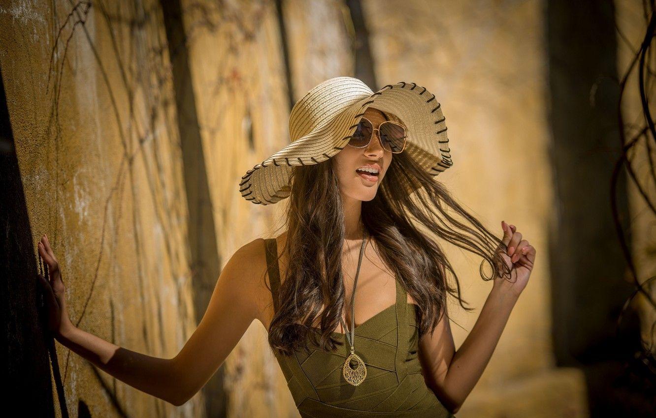 1332x850 Wallpaper, hair, hat, beauty, Gianna Dior image for desktop