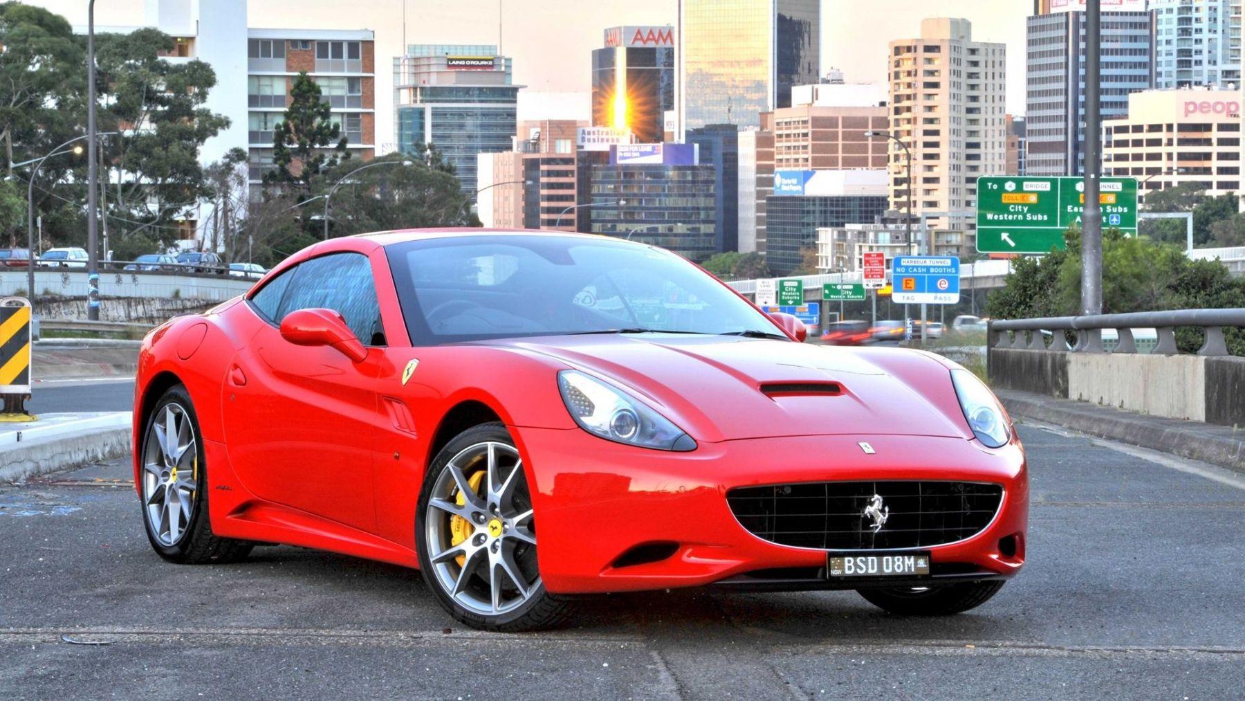 1800x1013 Ferrari California Wallpaper