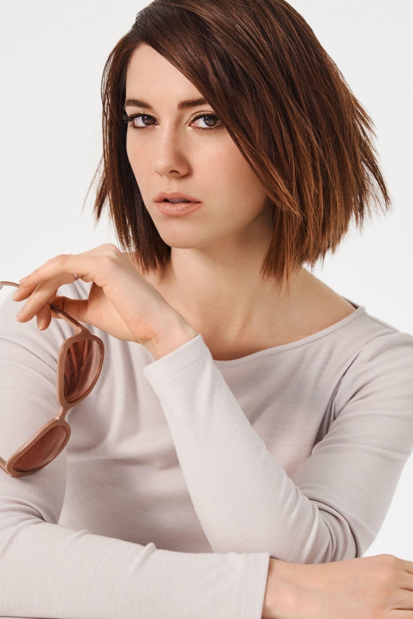1440x2160 Download 1440x2880 wallpaper beautiful, sunglasses, mary elizabeth