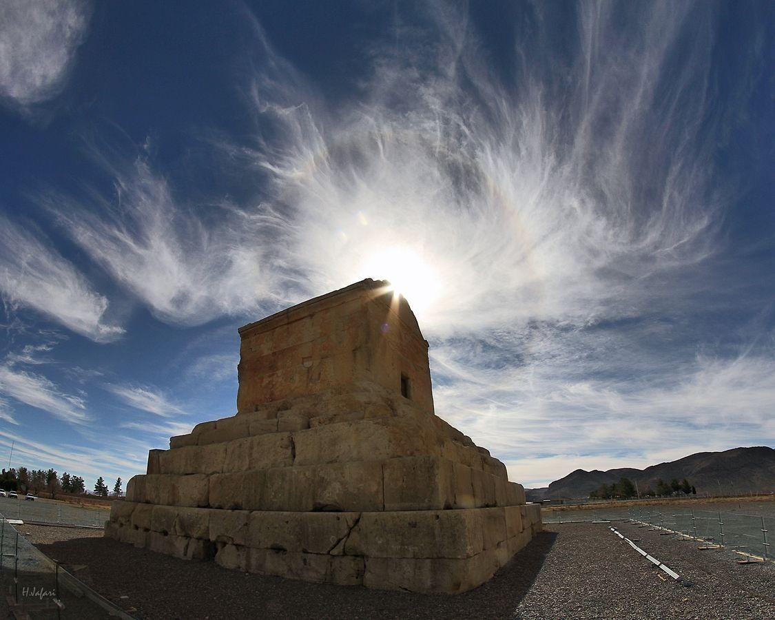 1125x900 Pasargad Shiraz. Shiraz iran, Tomb of cyrus, Cyrus the great