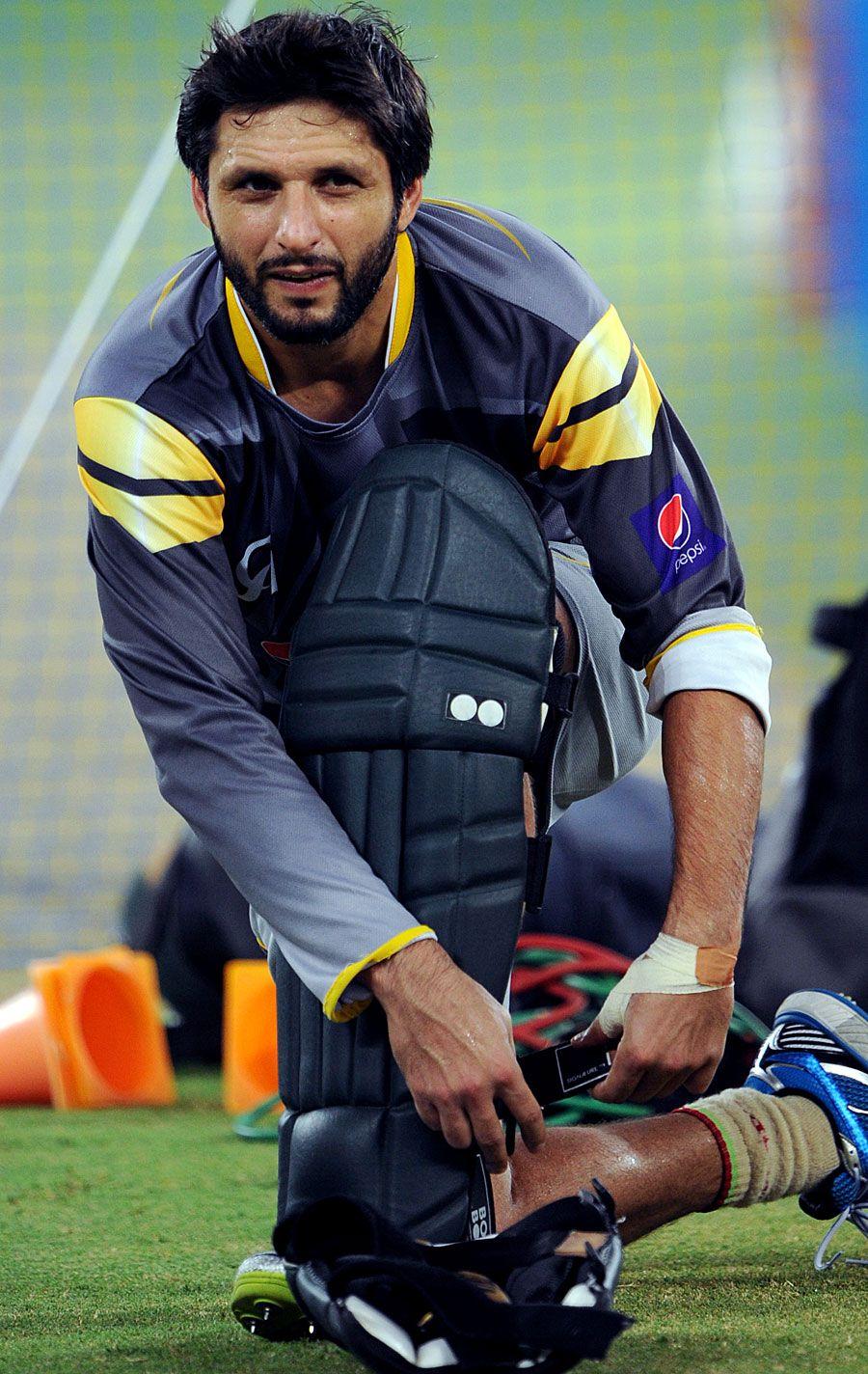 Shahid Afridi Wallpapers - Top Free Shahid Afridi Backgrounds