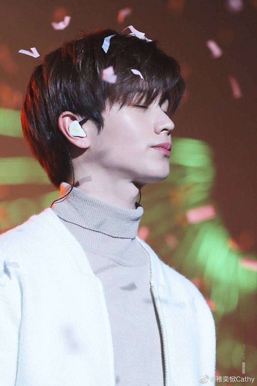 853x1280 Yook sungjae wallpaper