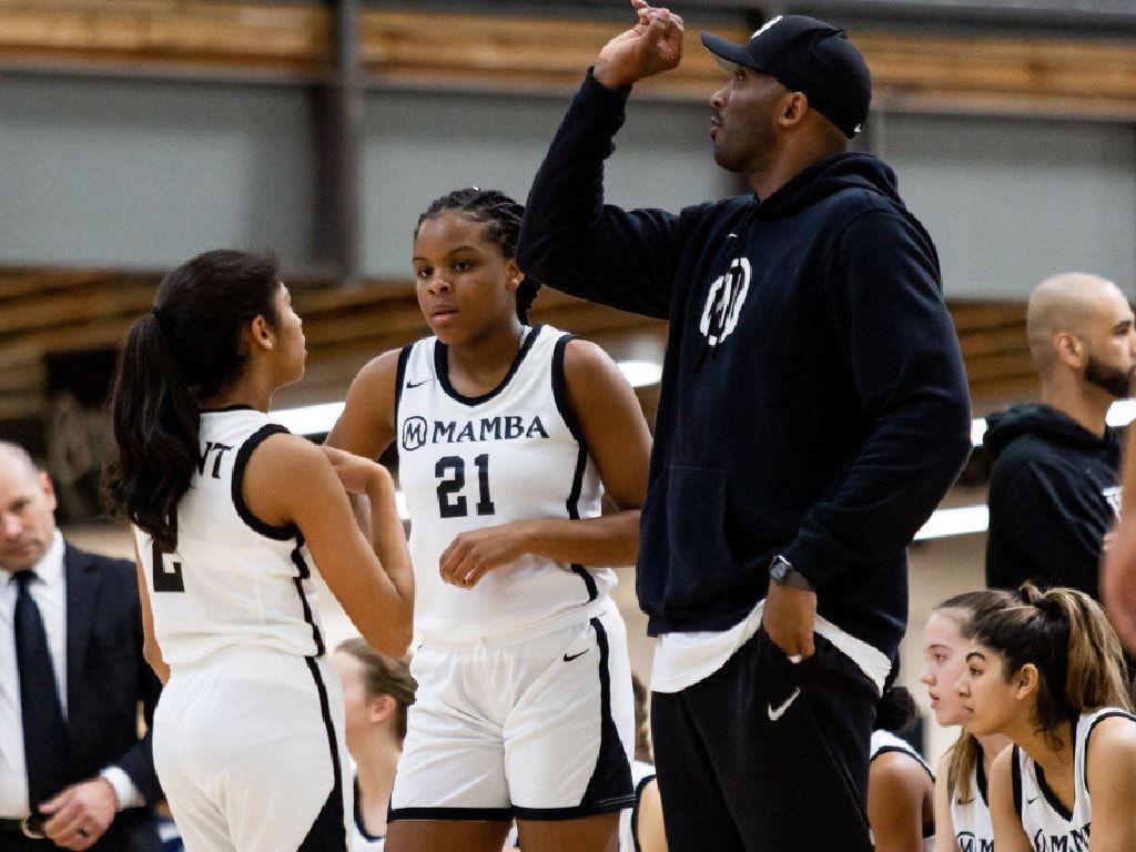 1024x768 Kobe Bryant dead, Gianna Bryant dead, Kobe coaching basketball