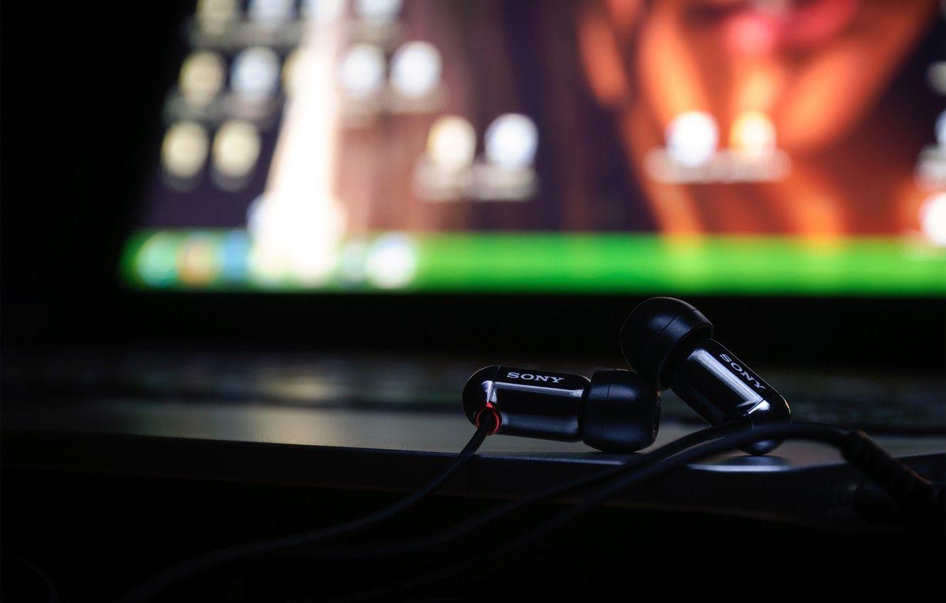 1332x850 Wallpaper Green, Desktop, Light, Silver, Photography, Sony, Headphones, Wallpaper, Laptop, Wires, Yelunin Roman, Display, Xba Mini Jack Image For Desktop, Section Hi Tech