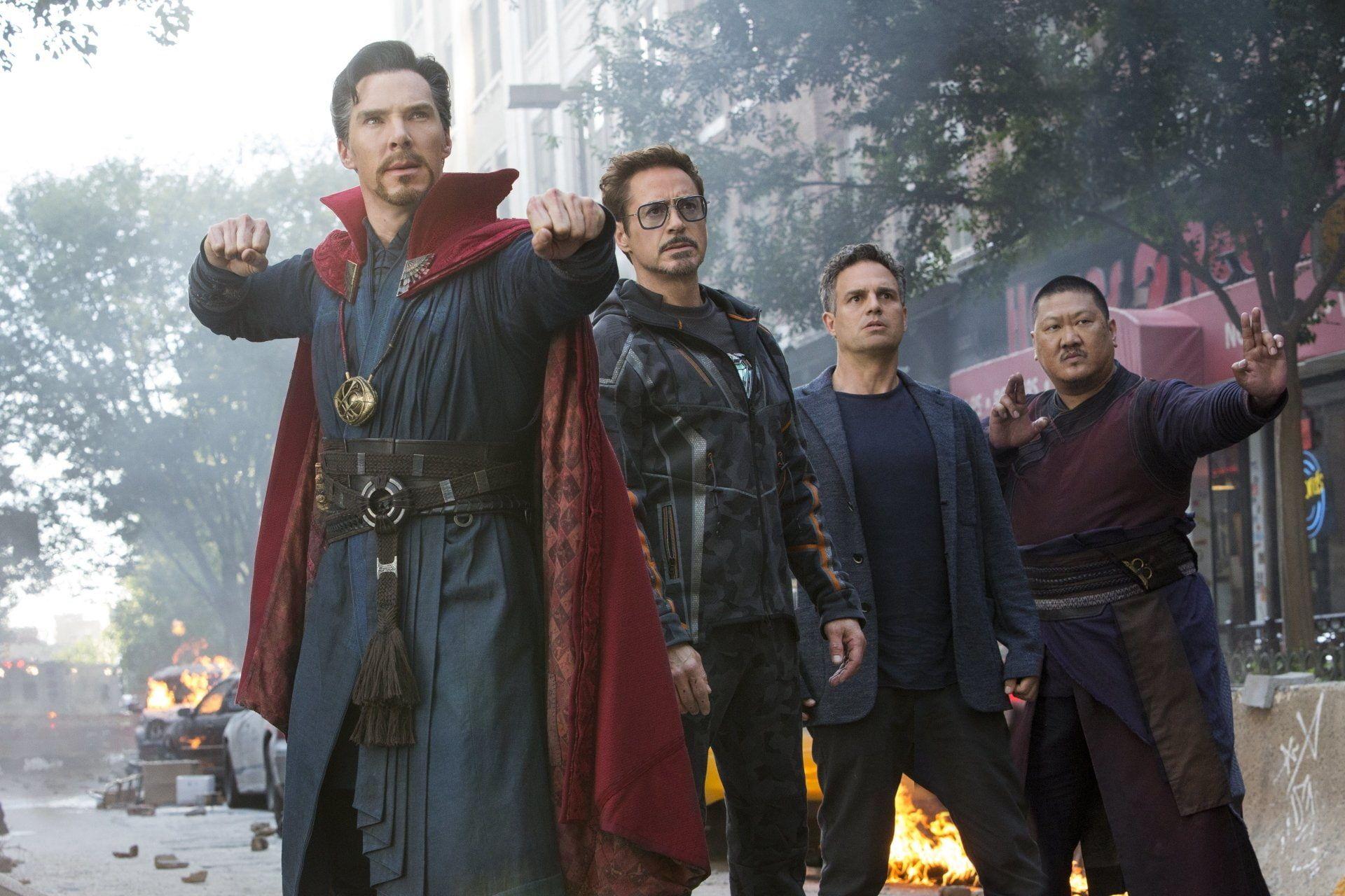 1920x1280 Movie, Avengers: Infinity War, Benedict Cumberbatch, Benedict Wong