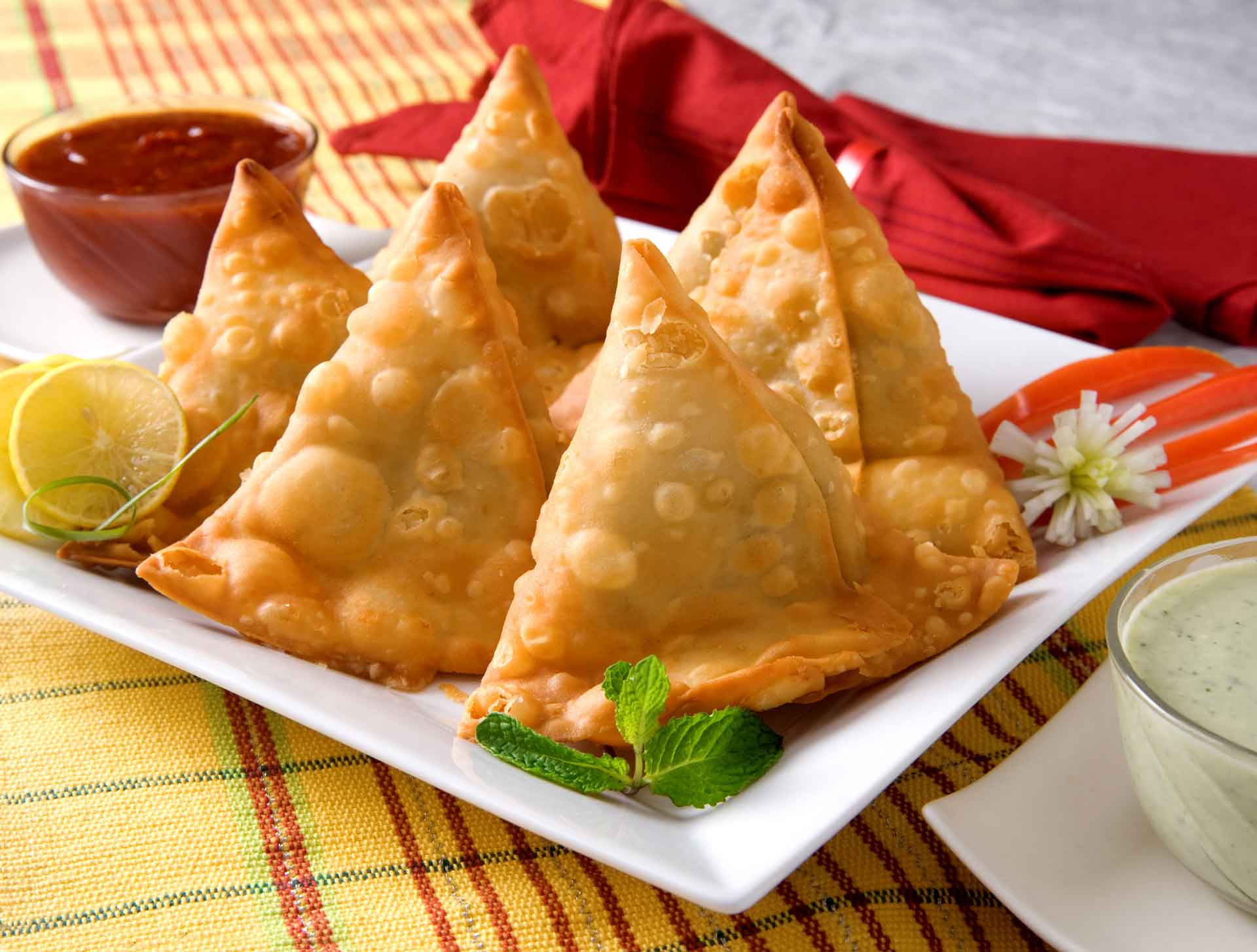 Samosa Wallpapers - Top Free Samosa Backgrounds - WallpaperAccess