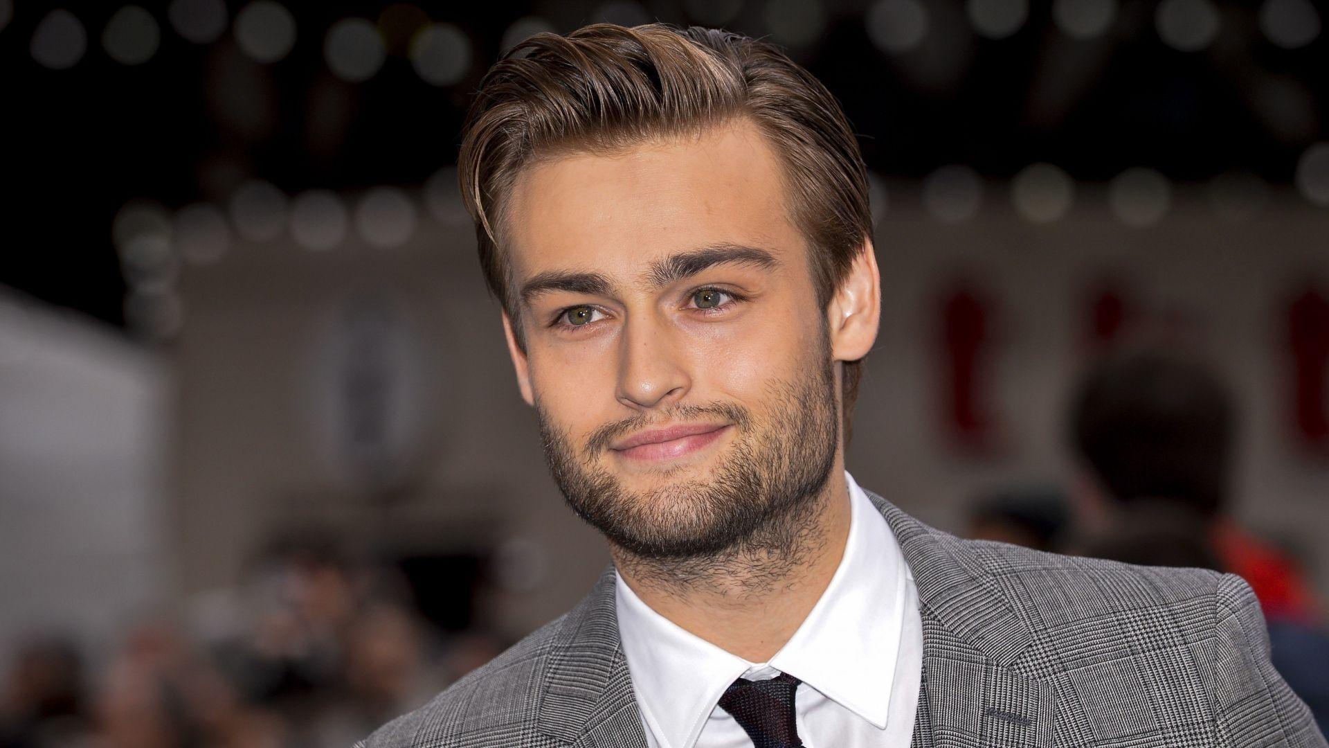 Douglas Booth Wallpapers - Top Free Douglas Booth Backgrounds