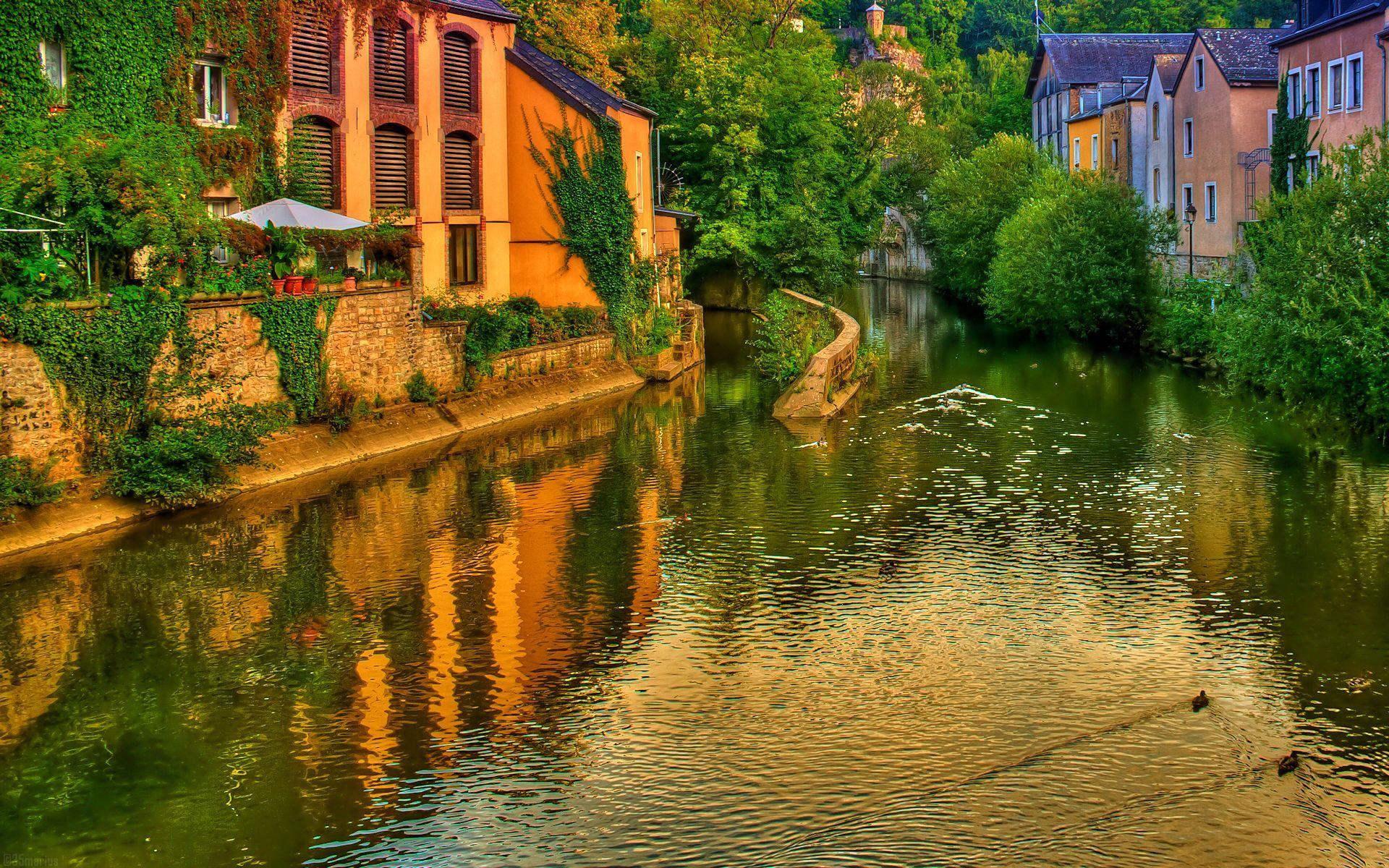 1920x1200 Luxembourg Wallpaper