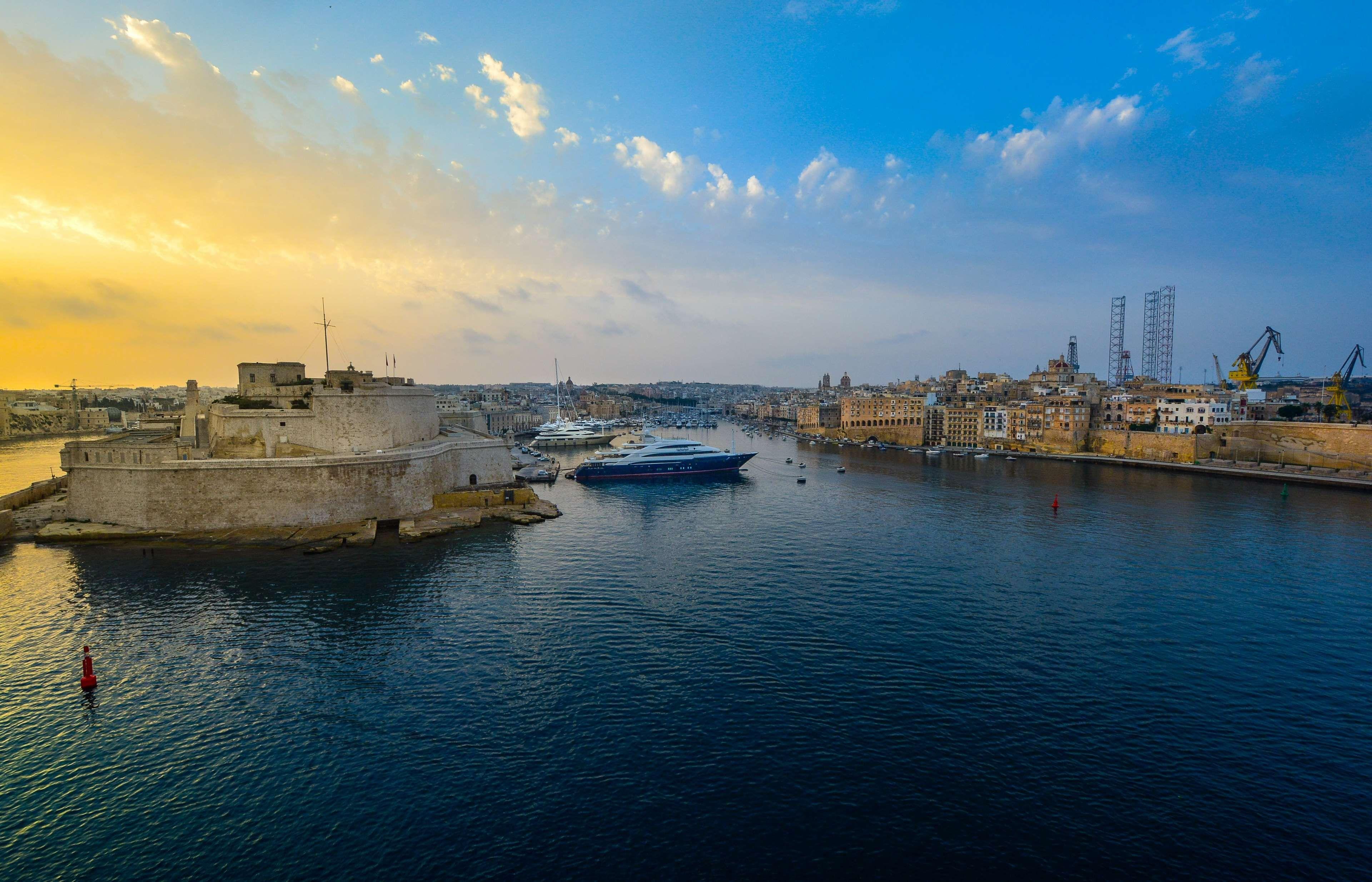3840x2469 Bay, fort, harbor, landmark, malta, maltese, marina, ship, sky