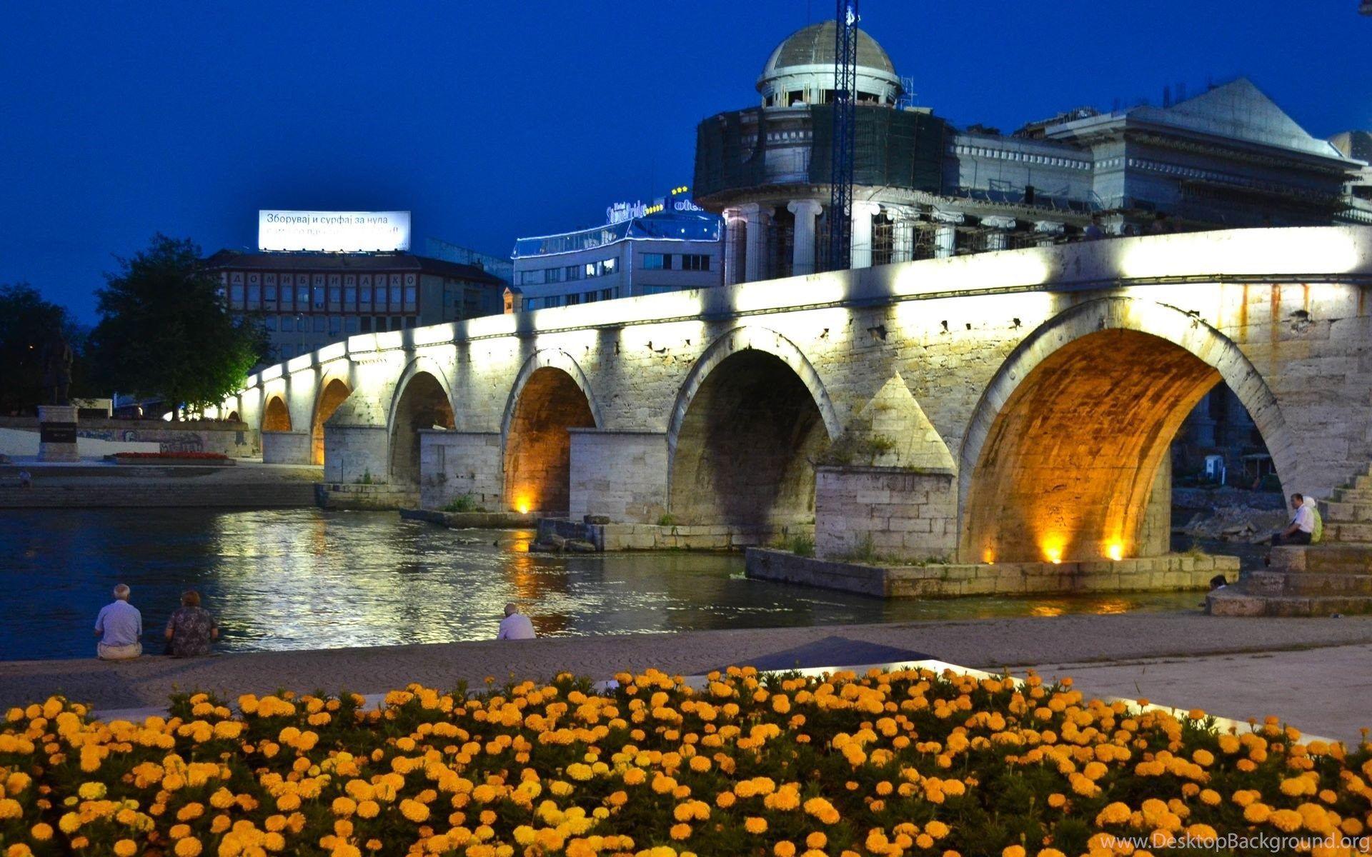 1920x1200 Skopje Wallpaper
