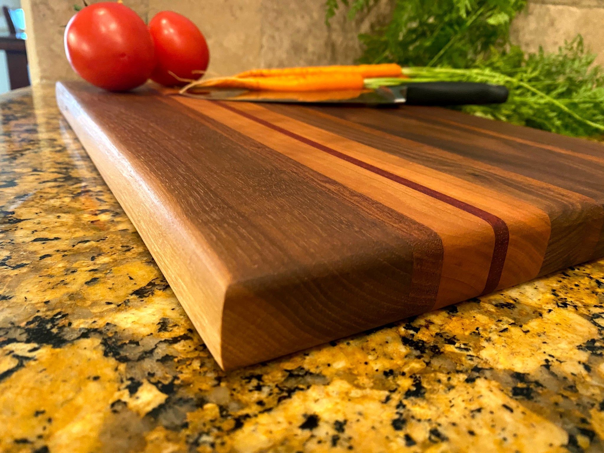 2048x1536 X 12.5 X 1.25 Exotic Hardwood Cutting Board