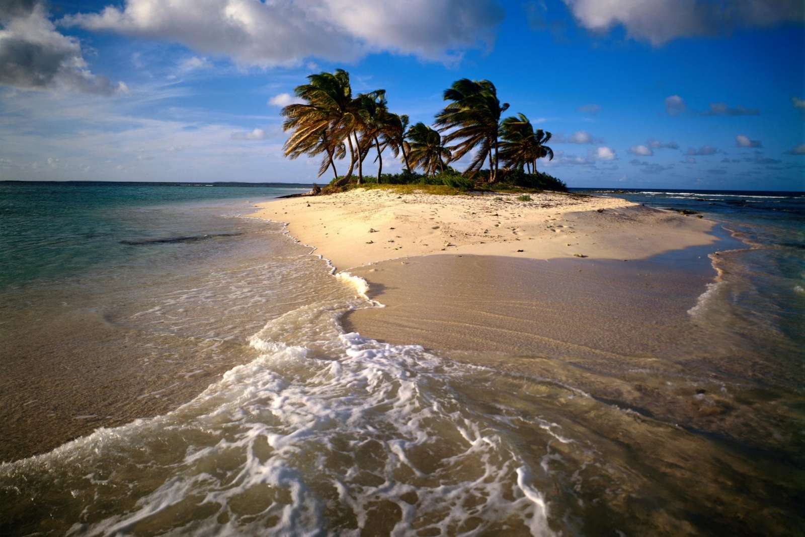 1600x1067 Caribbean Scenes Wallpaper