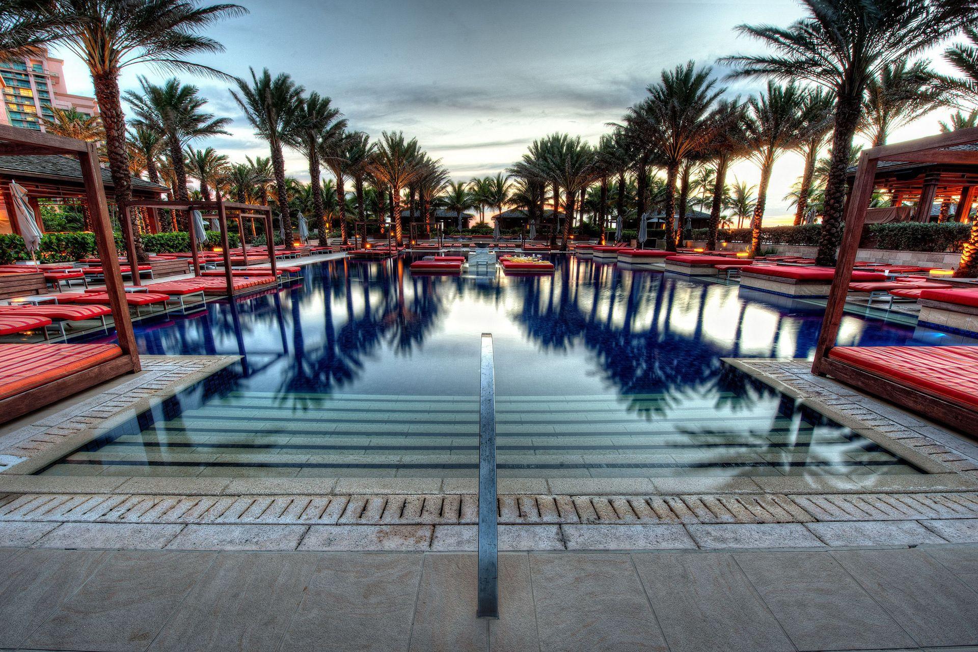 1920x1280 Wallpaper pool, palm, atlantis paradise island, bahamas, nassau