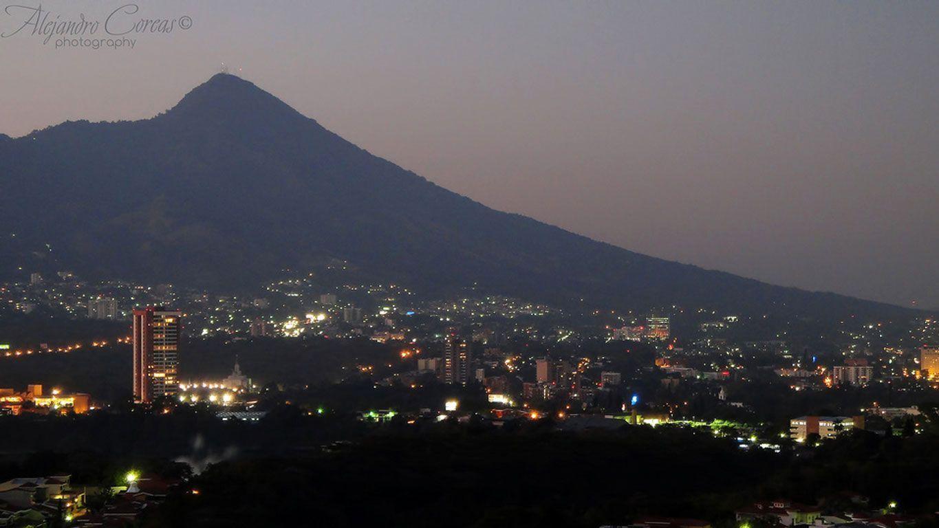 1365x768 El Salvador Wallpaper