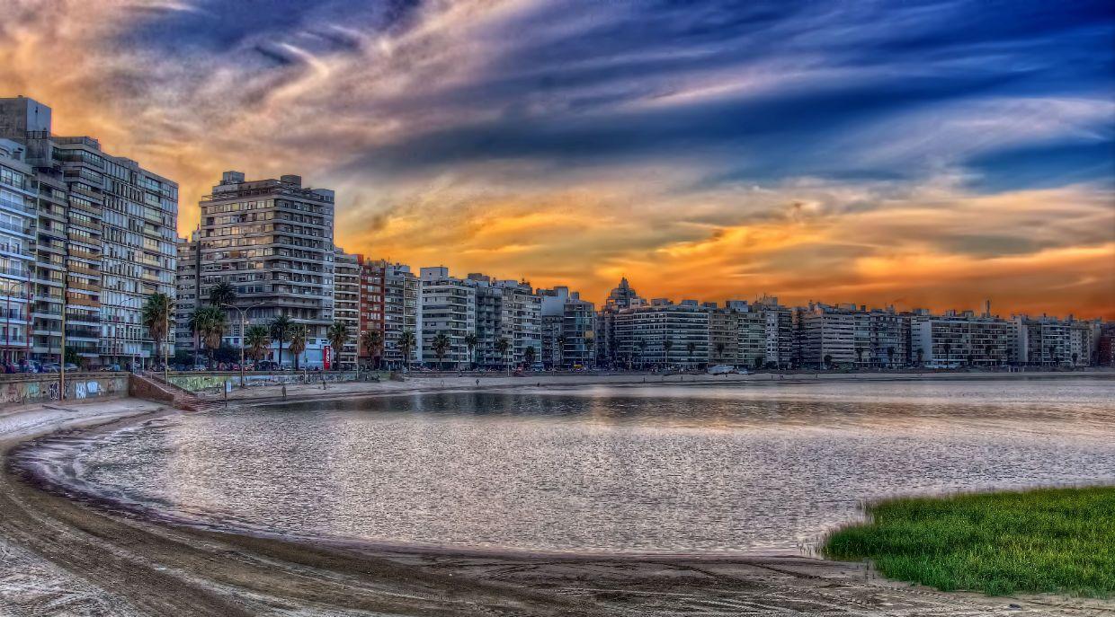 1240x687 Montevideo