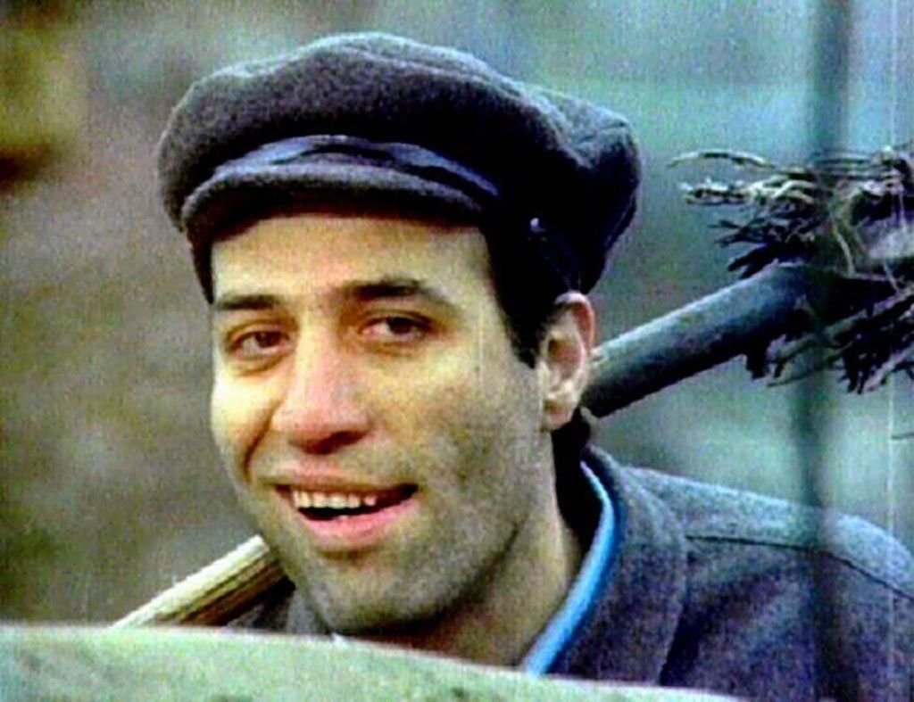 1024x787 soL Haber على X: Kemal Sunal'ı kaybedeli tam 17 yıl oldu. / X